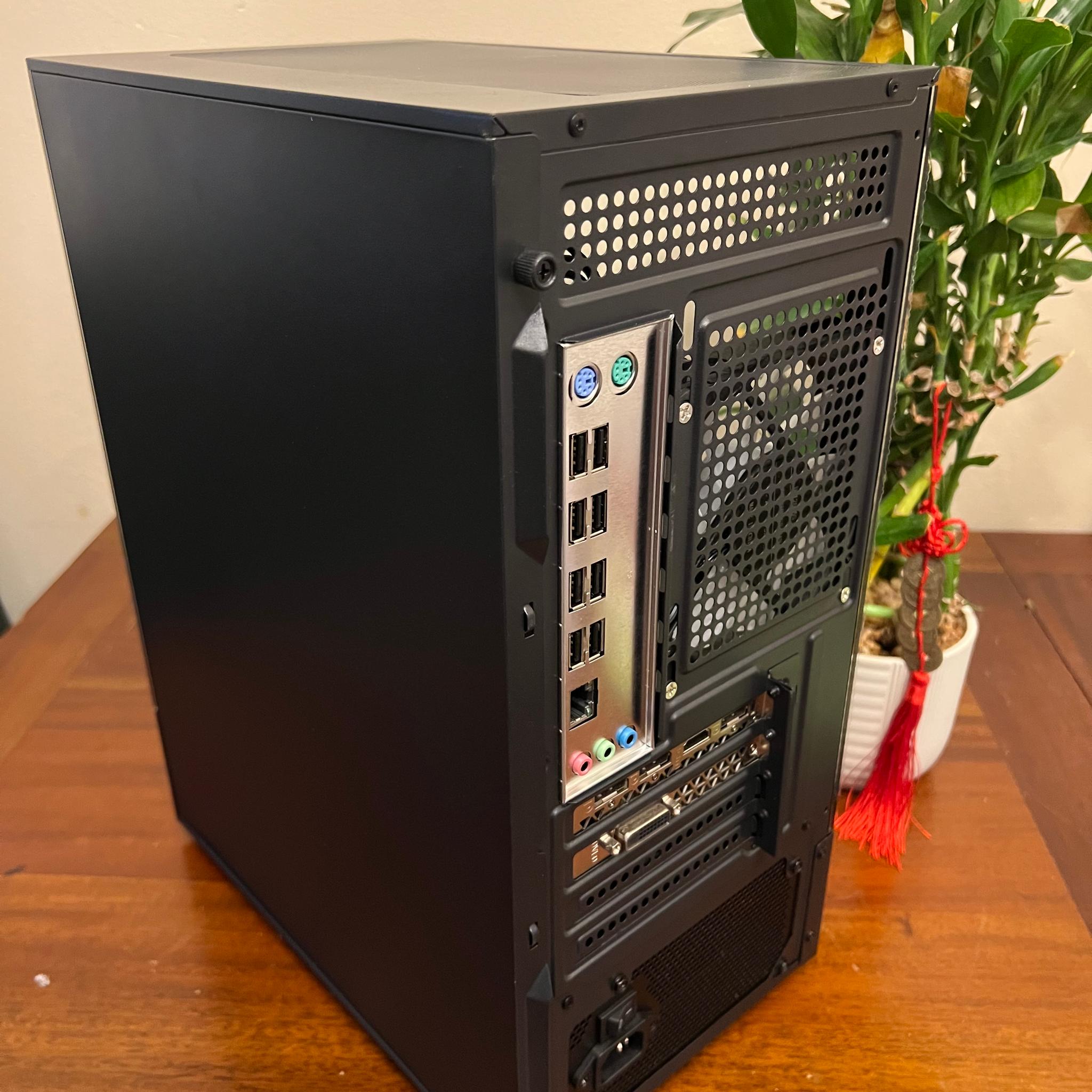 Intel 10 Core Gaming PC GTX 1070 1tb Storage 16GB RAM WIFi WINDOWS 11 Pro