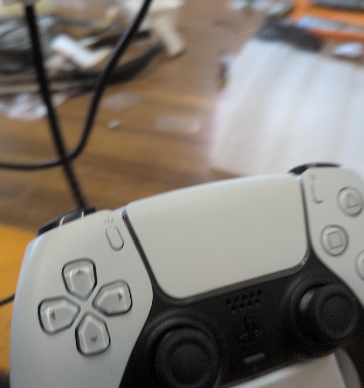 Ksilver J13+ TMR Upgraded White PS5 Dualsense Cosmetic Grade B