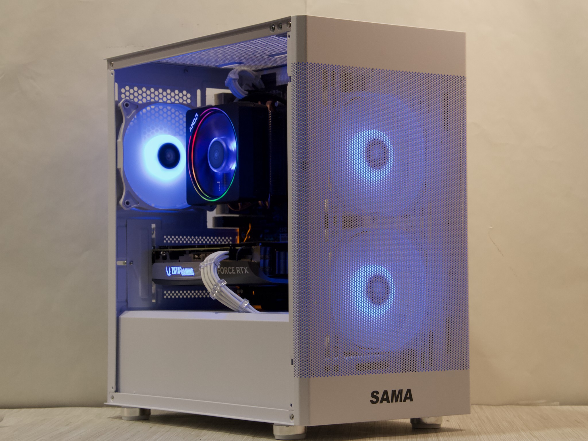 RTX 4070, Ryzen 7 5800XT, 32GB DDR4, 1TB NVMe SSD, WiFi - Custom Gaming PC