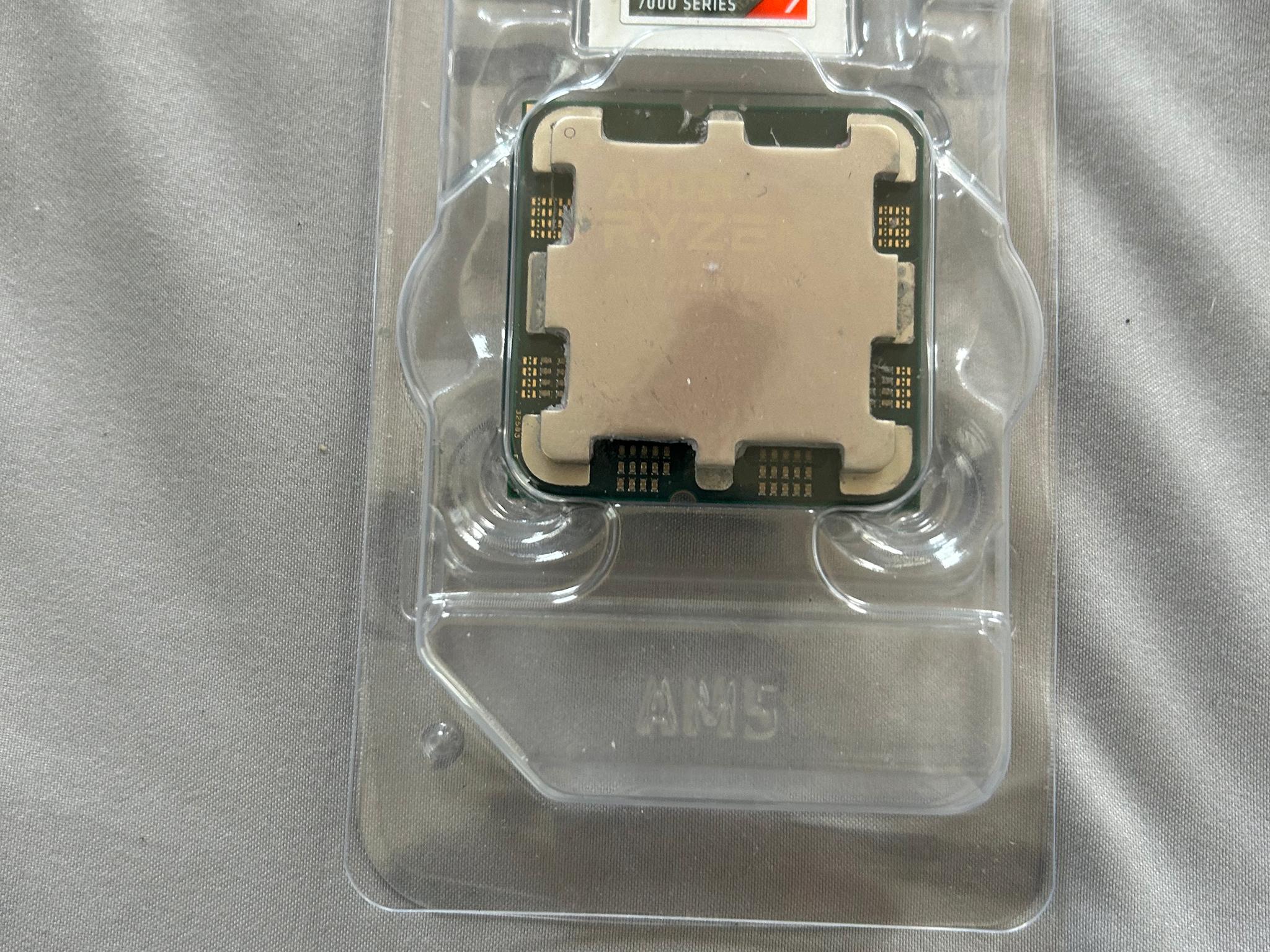 Amd Ryzen 7600x firm