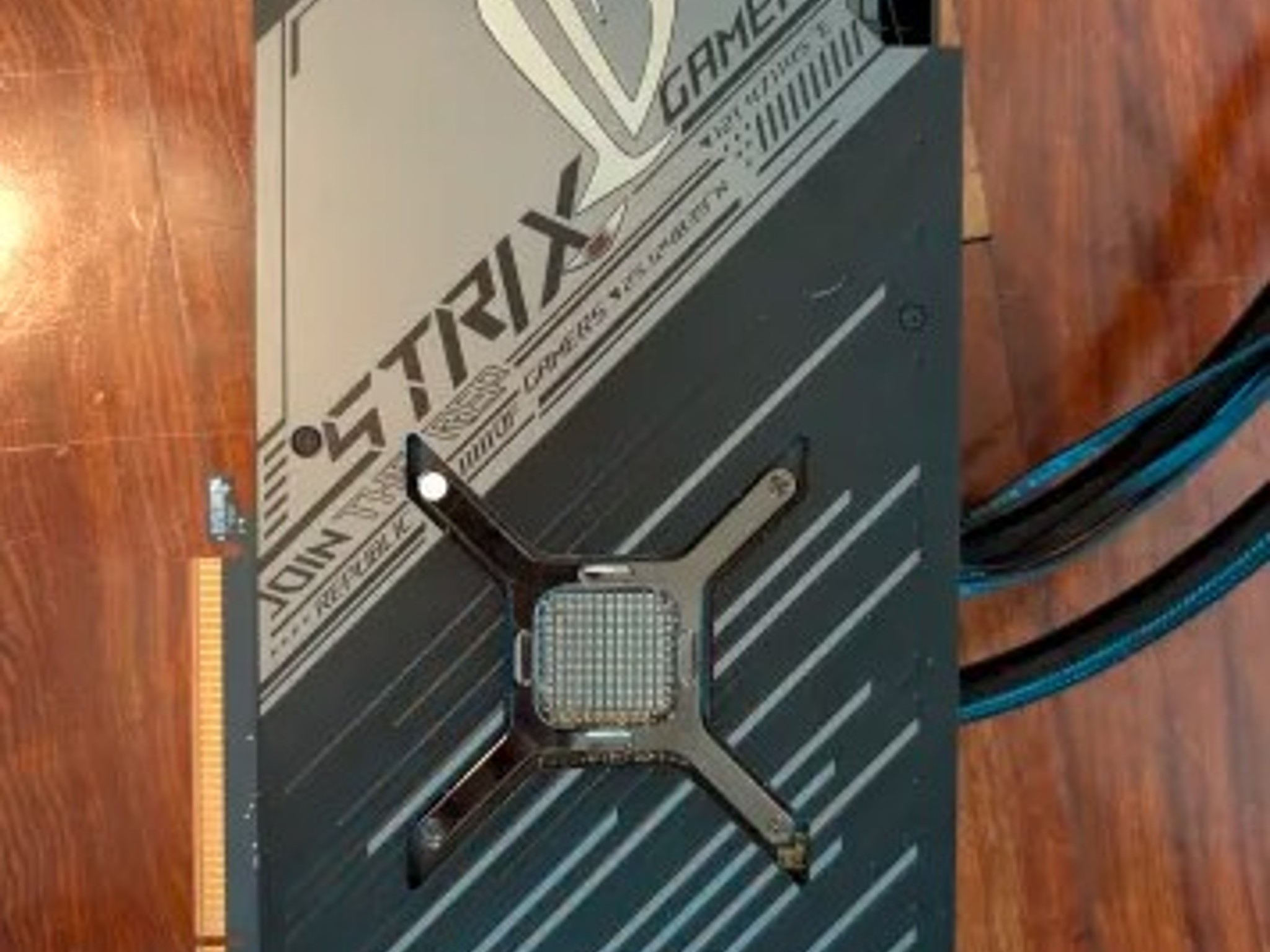 Asus STRIX LC GAMING OC Radeon RX 6800 XT