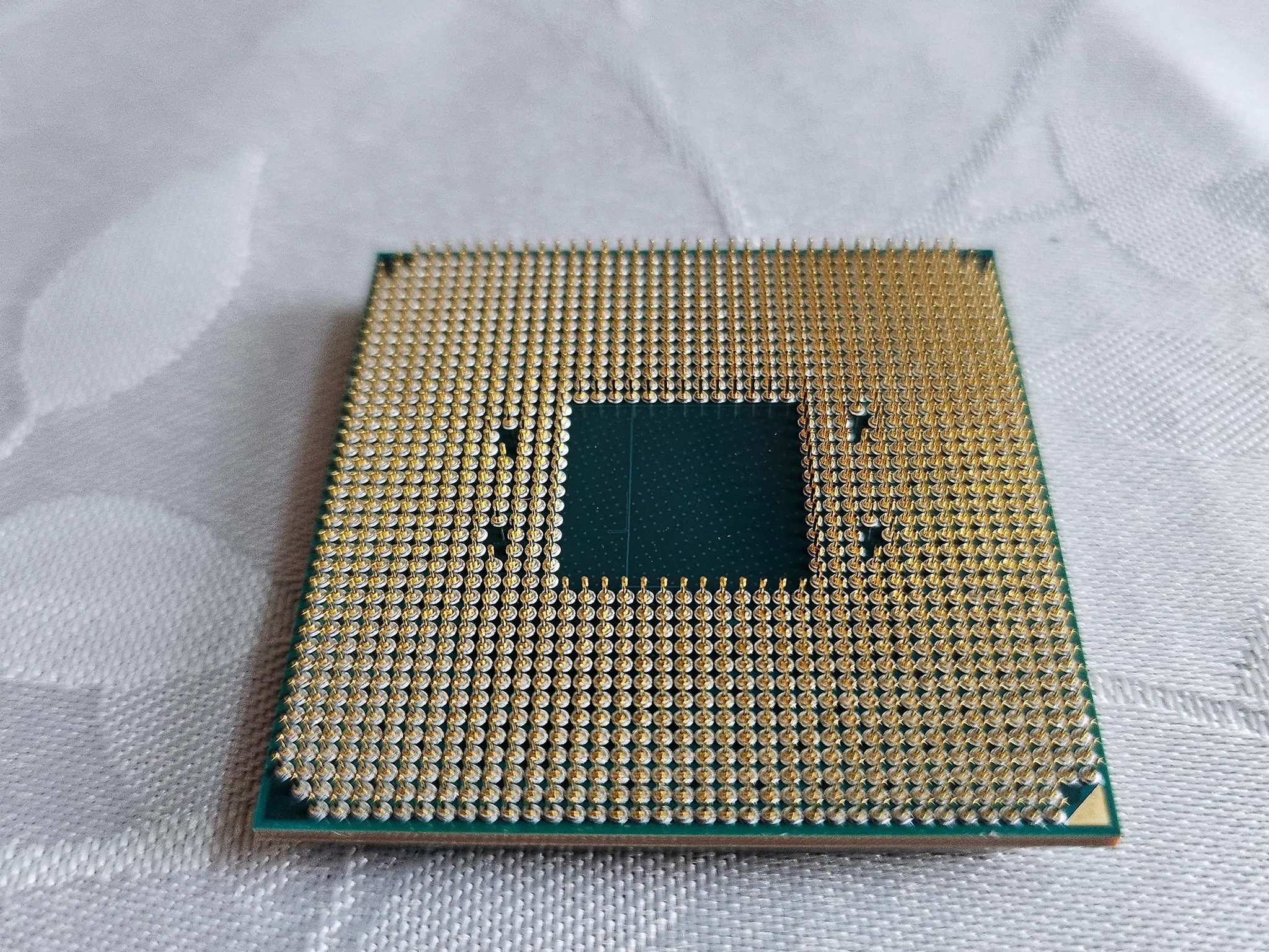 Ryzen 5 5600x + stock cooler