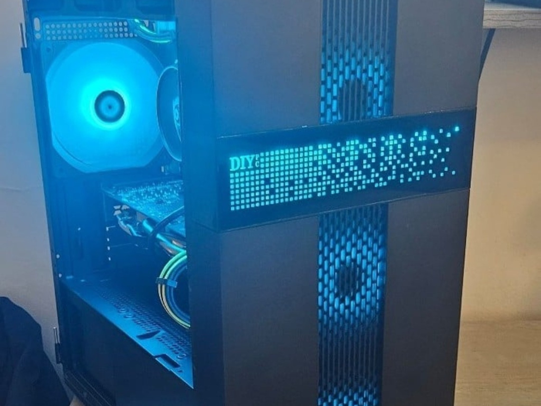 Budget Boss Gaming PC i5 8500 & RX 570