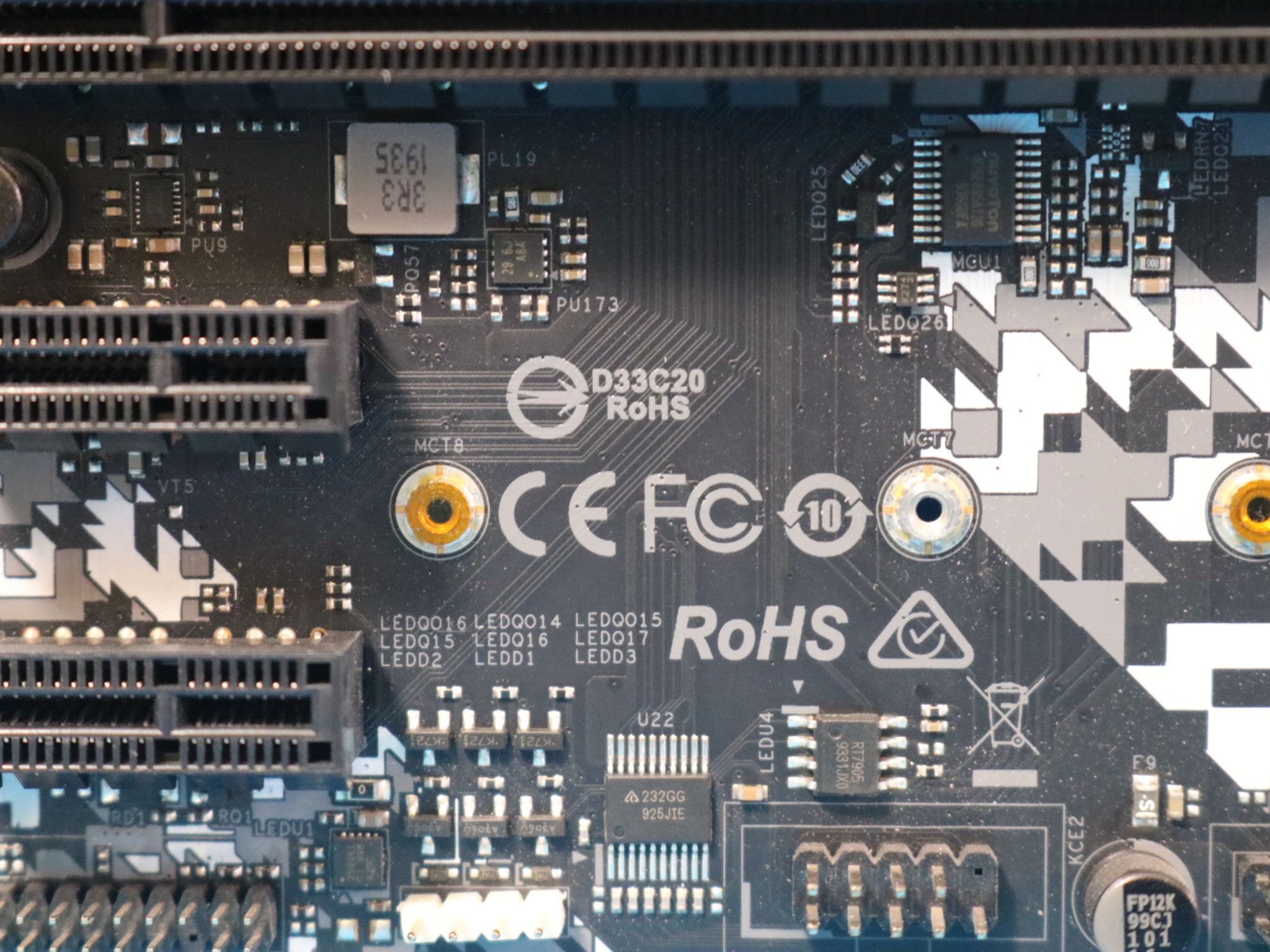 *NEWEST BIOS* ASRock B450 Steel Legend AMD Socket AM4 DDR4 ATX Desktop Motherboard No I/O Shield