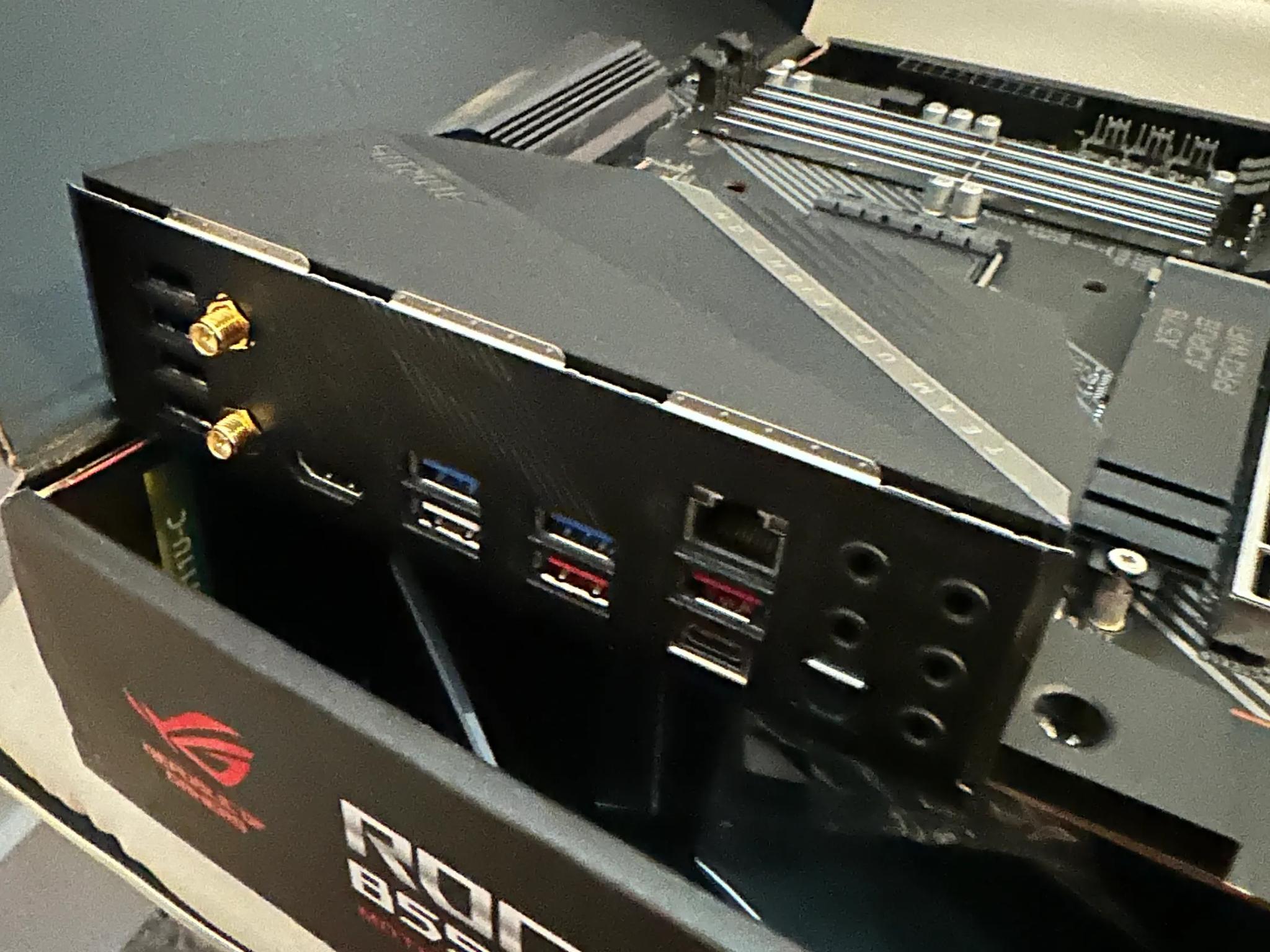 OPEN BOX Gigabyte Aorus X570 PRO WIFI Motherboard