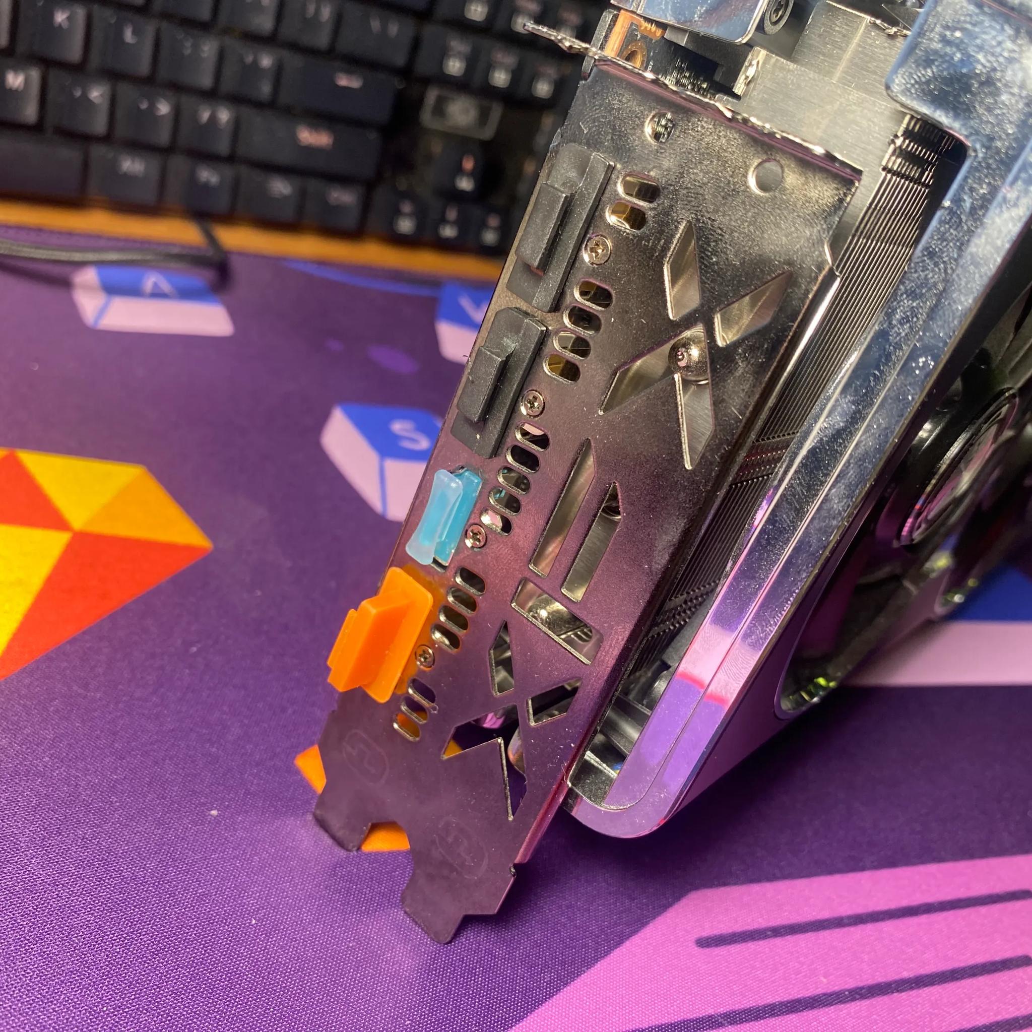 XFX THICC III Ultra RX 5700 XT