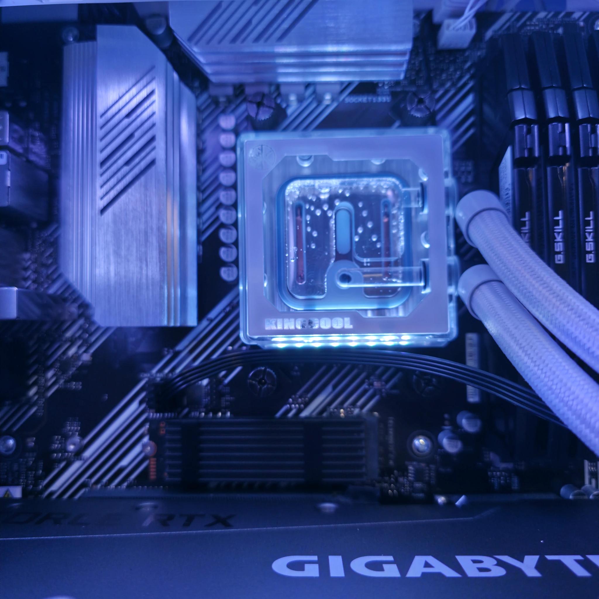 X3D Whiteout | RTX 3080 | 5600x3D | 16GB DDR4 | 1TB NVME