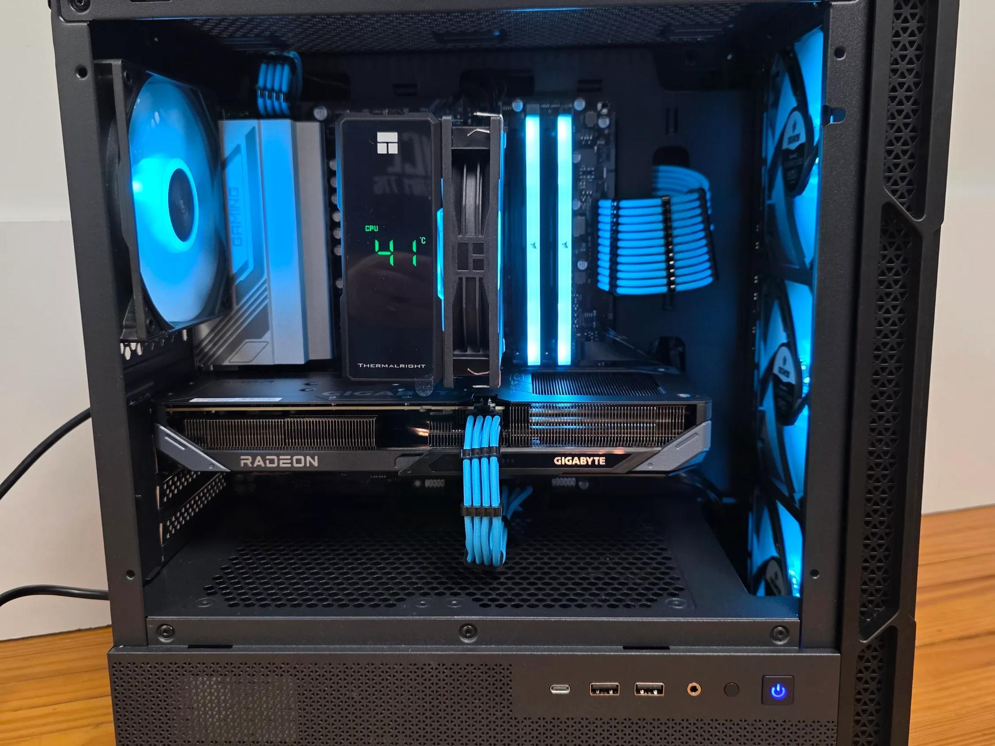 1440p Gaming Computer PC (Ryzen 5 9600x 6 core gaming cpu, RX 9060XT 16GB, 32GB DDR5 6000 MHZ)