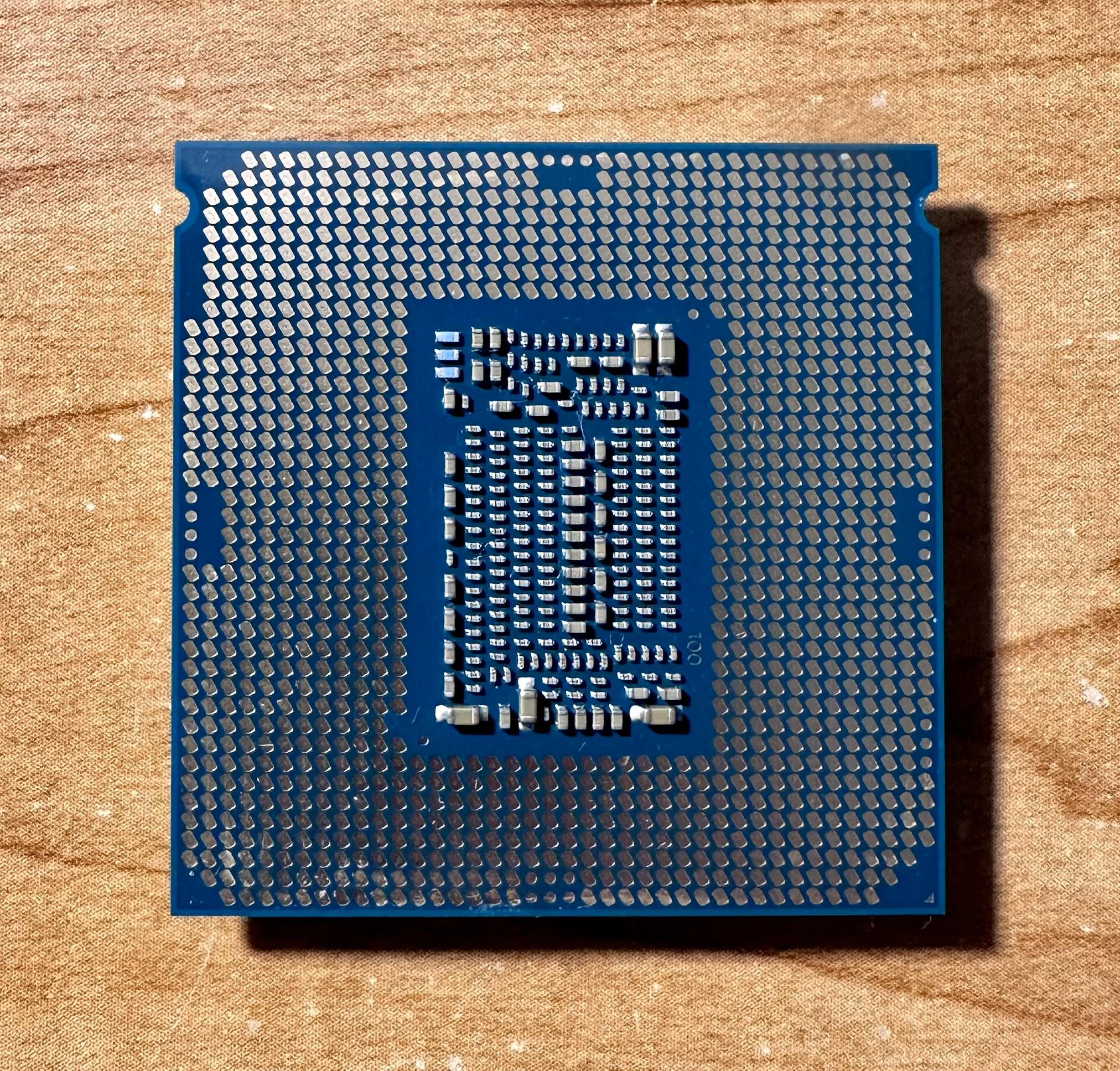 Intel i7 8700K