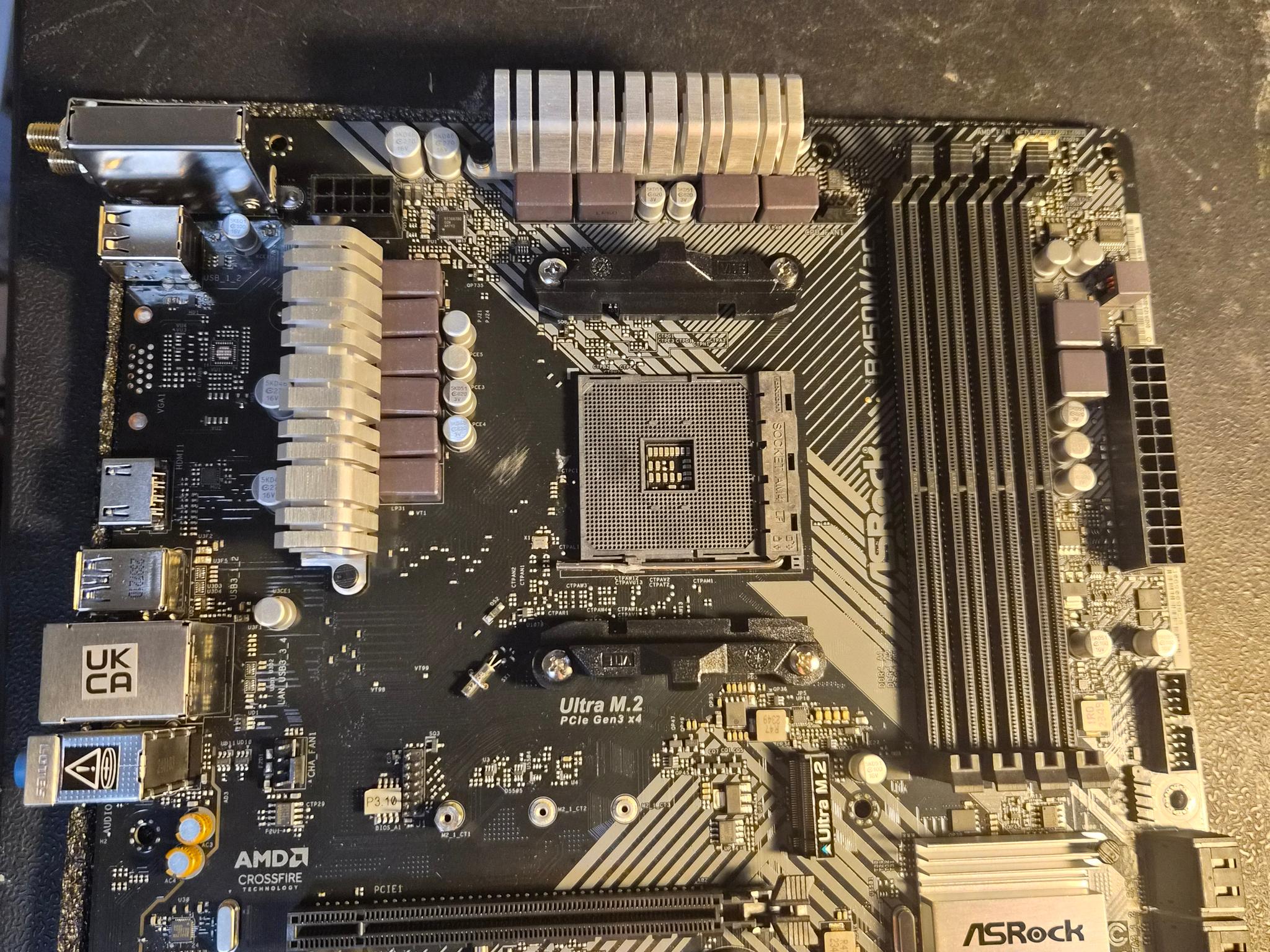 ASRock B450M matx, R5 3600, Cpu fan