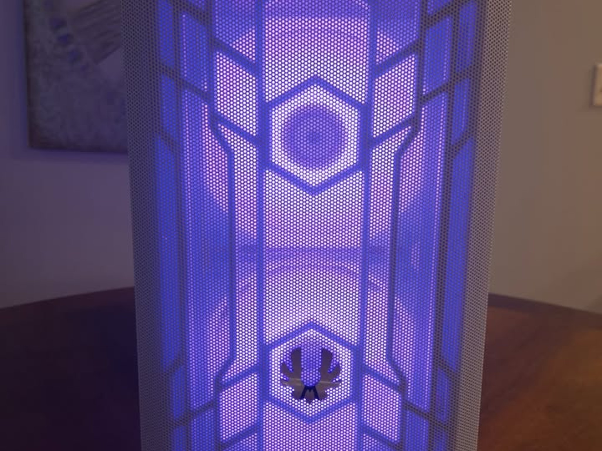 Custom White Gaming PC – i7-10700 / RTX 2060 – Fully Tested