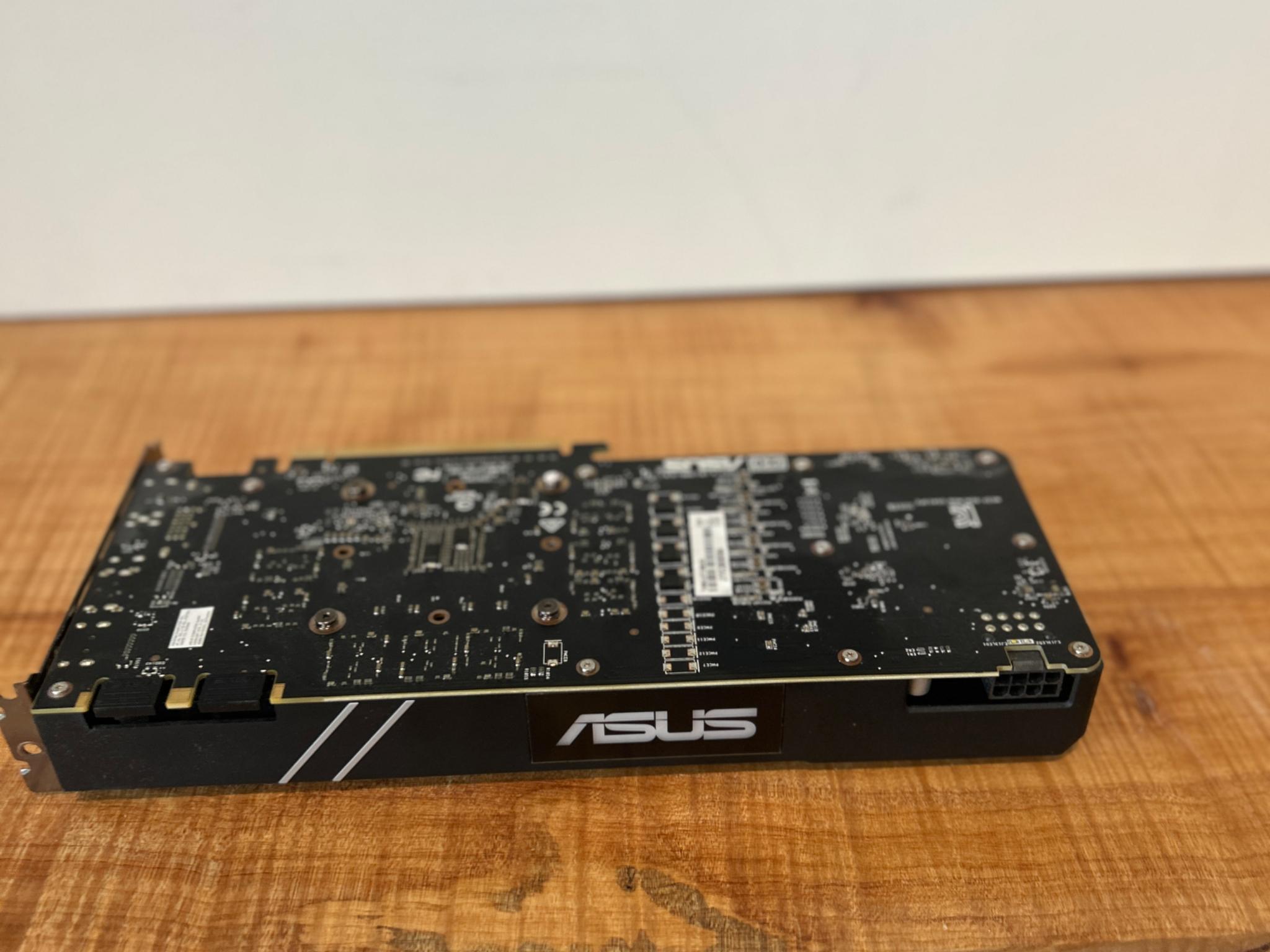 ASUS GTX 1080