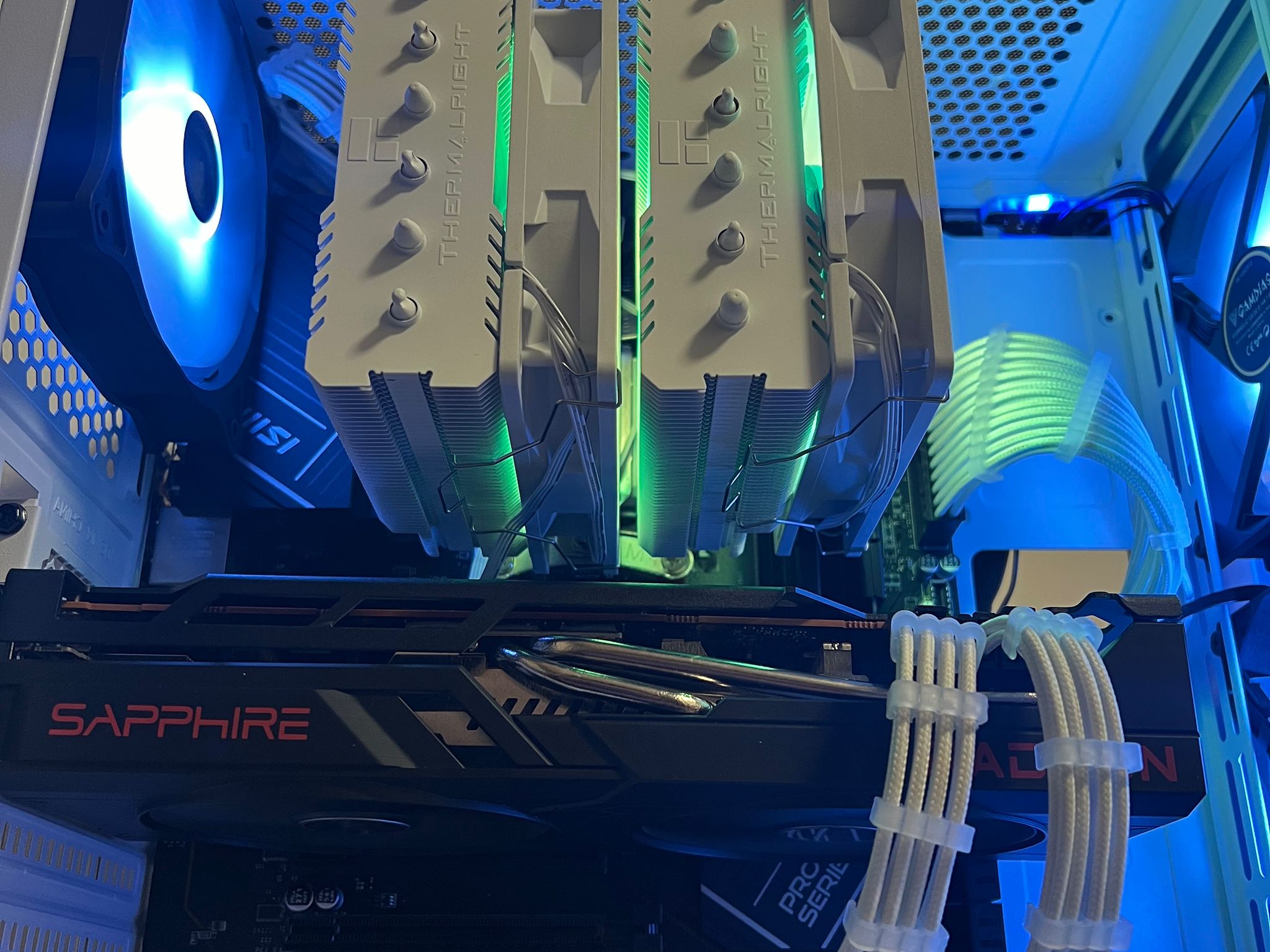 AMD Gaming PC Ryzen 7 7700X Radeon 6700XT 32GB DDR5