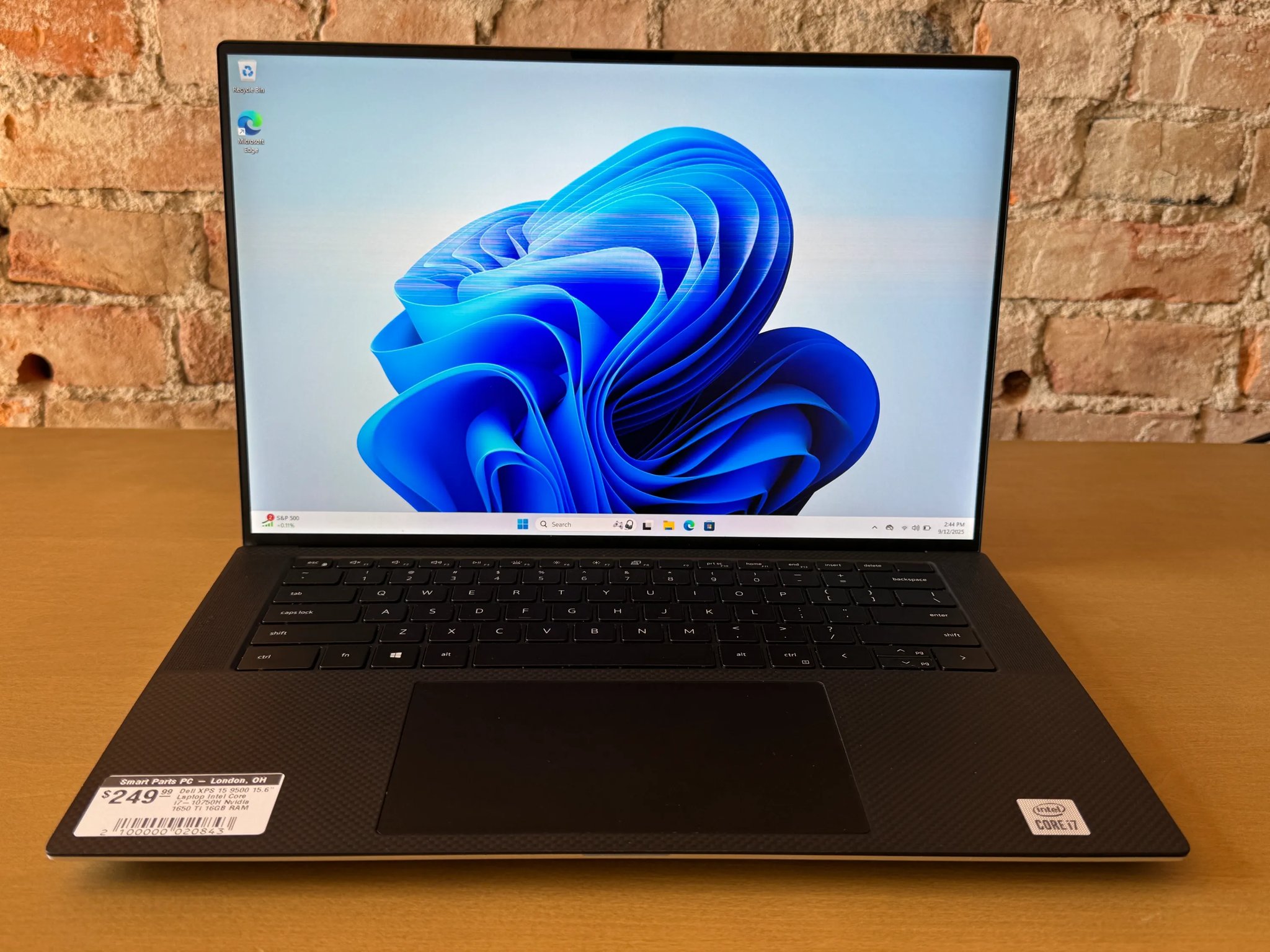 Dell XPS 15 9500 15.6" Laptop Intel Core i7-10750H Nvidia GTX 1650 Ti 16GB RAM 256GB SSD Windows 11