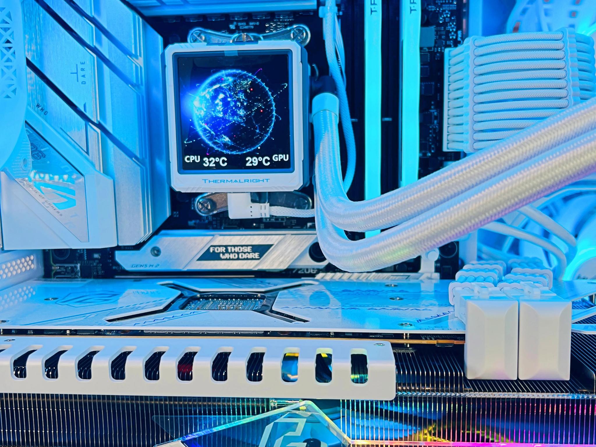 👻 Phantom 👻 Ryzen 7 7800X3D RX 7900 XT 20GB 32GB DDR5 2TB M.2 Win 11Pro Gaming PC 🤯
