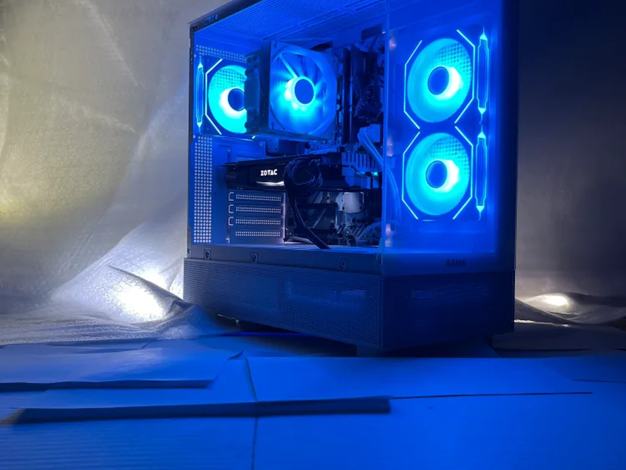 CUSTOM WHITE GAMING PC! (RYZEN 5 5500+NVIDIA GTX 1070) 100FPS BLACKOPS 6 FORTNITE VALORANT