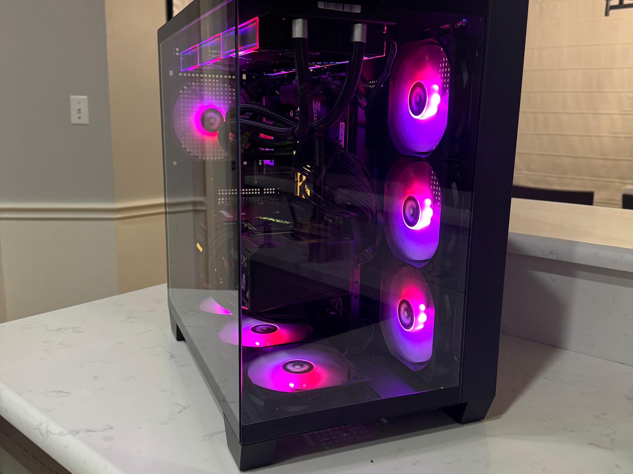 Gaming PC Intel i7-11700k / RTX 3070 TI / 1TB SSD / 16GB DDR4