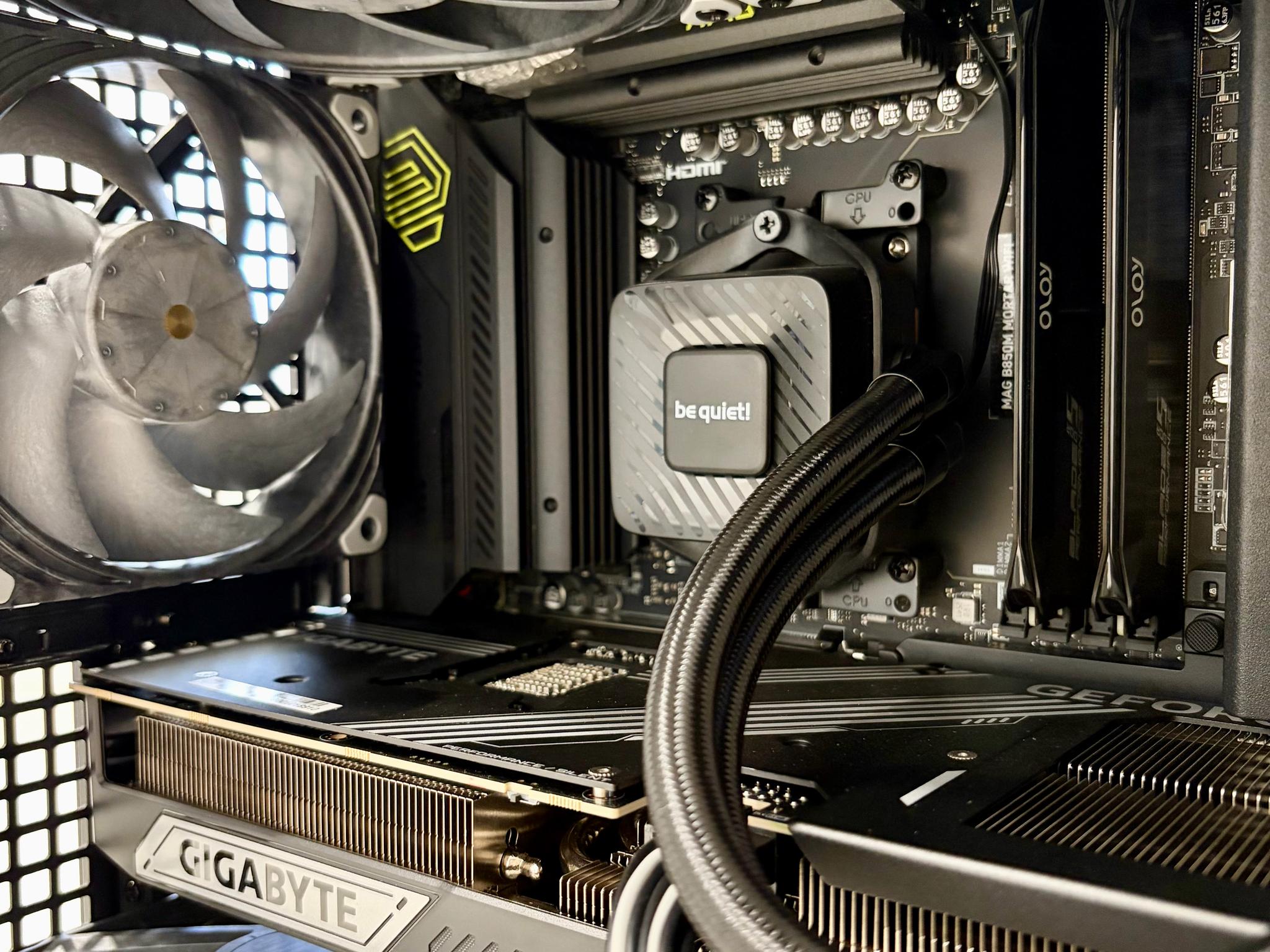 RTX 5080 + R7 9800X3D