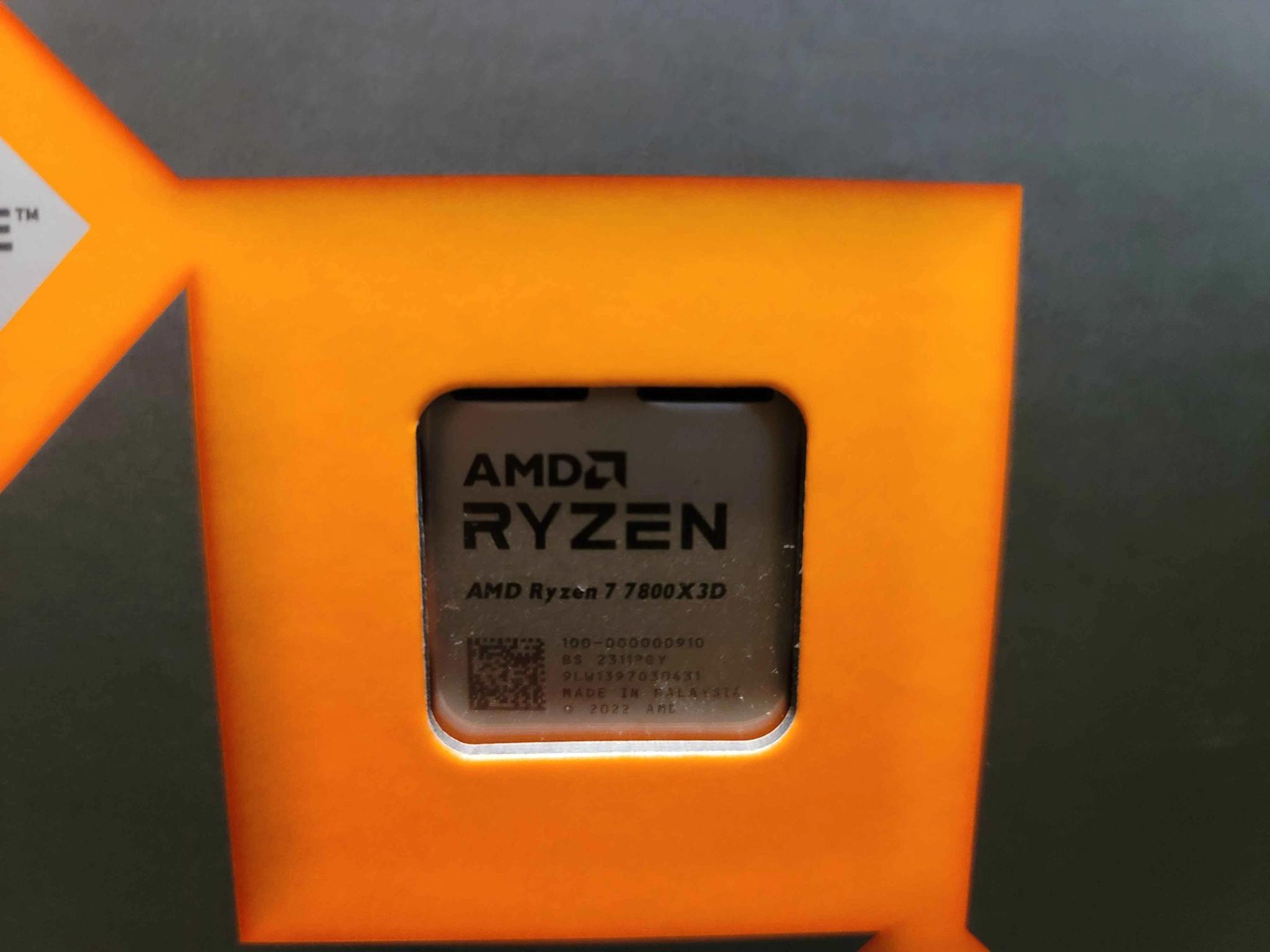NEW Never opened AMD Ryzen 7 7800X3D