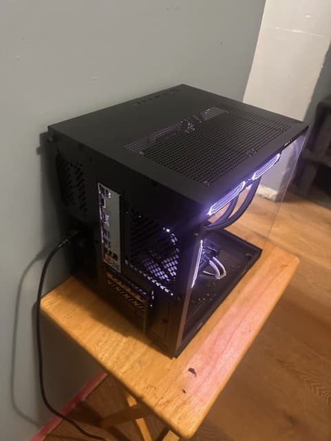 Ryzen 5 7600x|Rtx4060|32g DDR5 6000Mhz|B650|1TB Gen4 M.2|850W PSU|Sama 240 AIO|Prism Infinity Fans