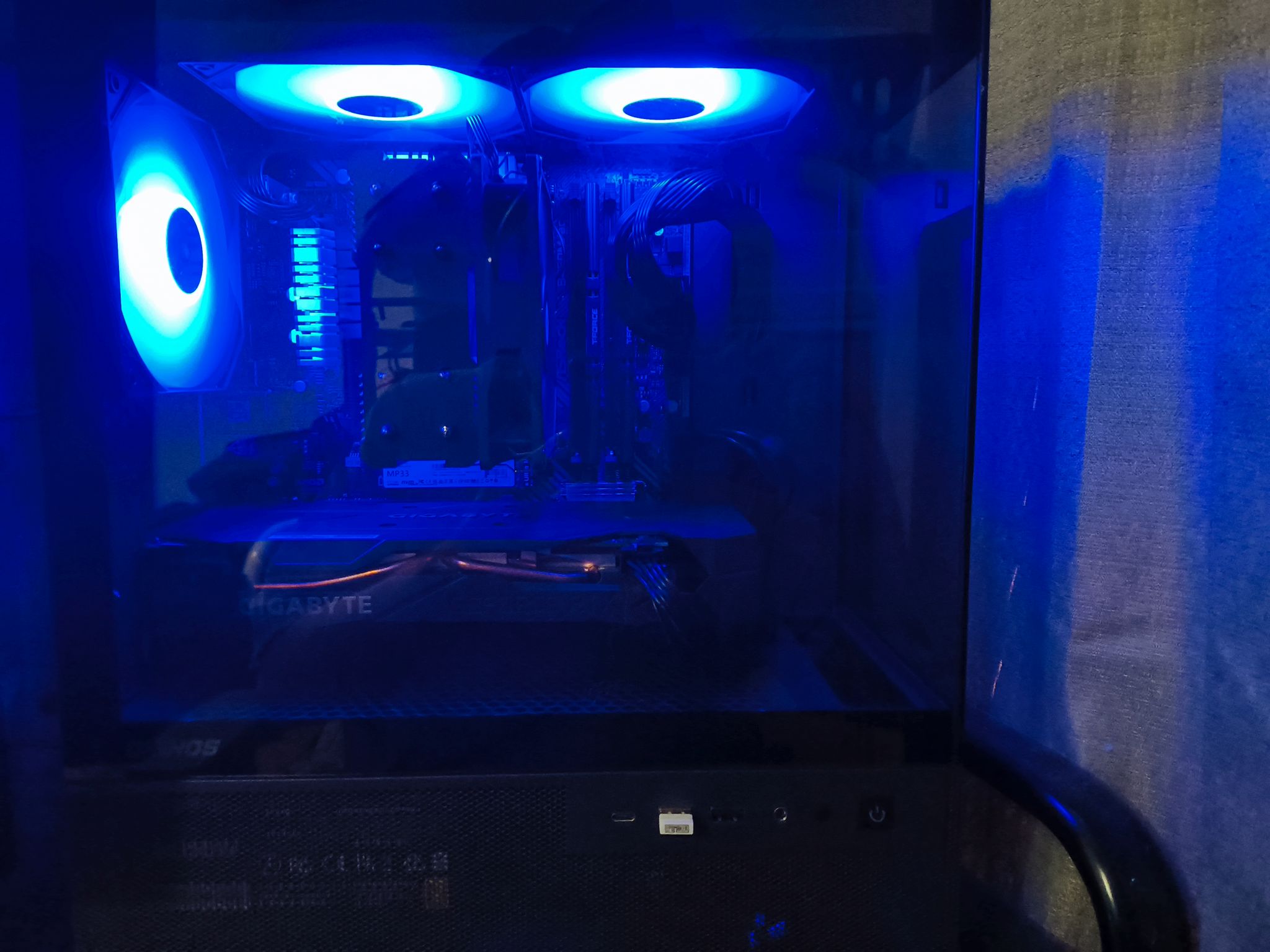 The Corvette MK 2 | RTX 2070 / Ryzen 5 5500 / 32GB DDR4 / 1TB SSD