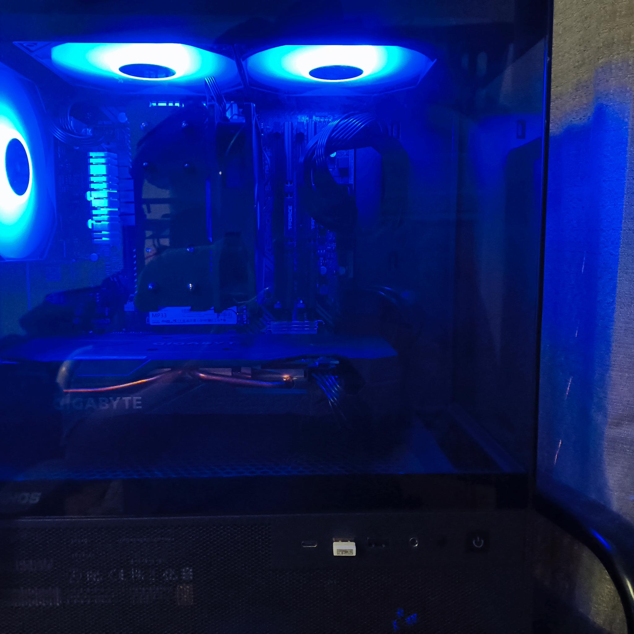 The Corvette Mk2 | RTX 2070 / Ryzen 5 5500 / 32GB DDR4/ Gaming PC