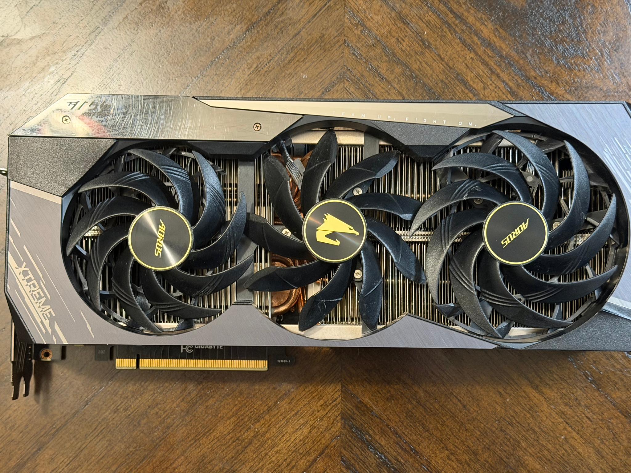 GIGABYTE AORUS XTREME GeForce RTX 3080 10G - Image 1