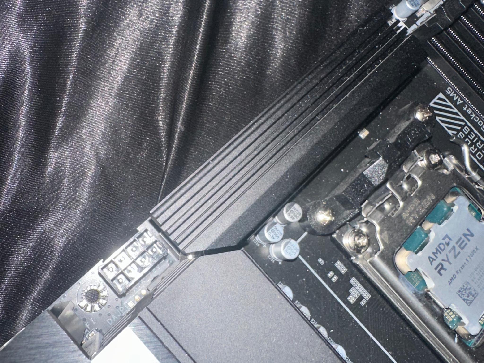 Ryzen 5 7600x / B650 Mobo Combo