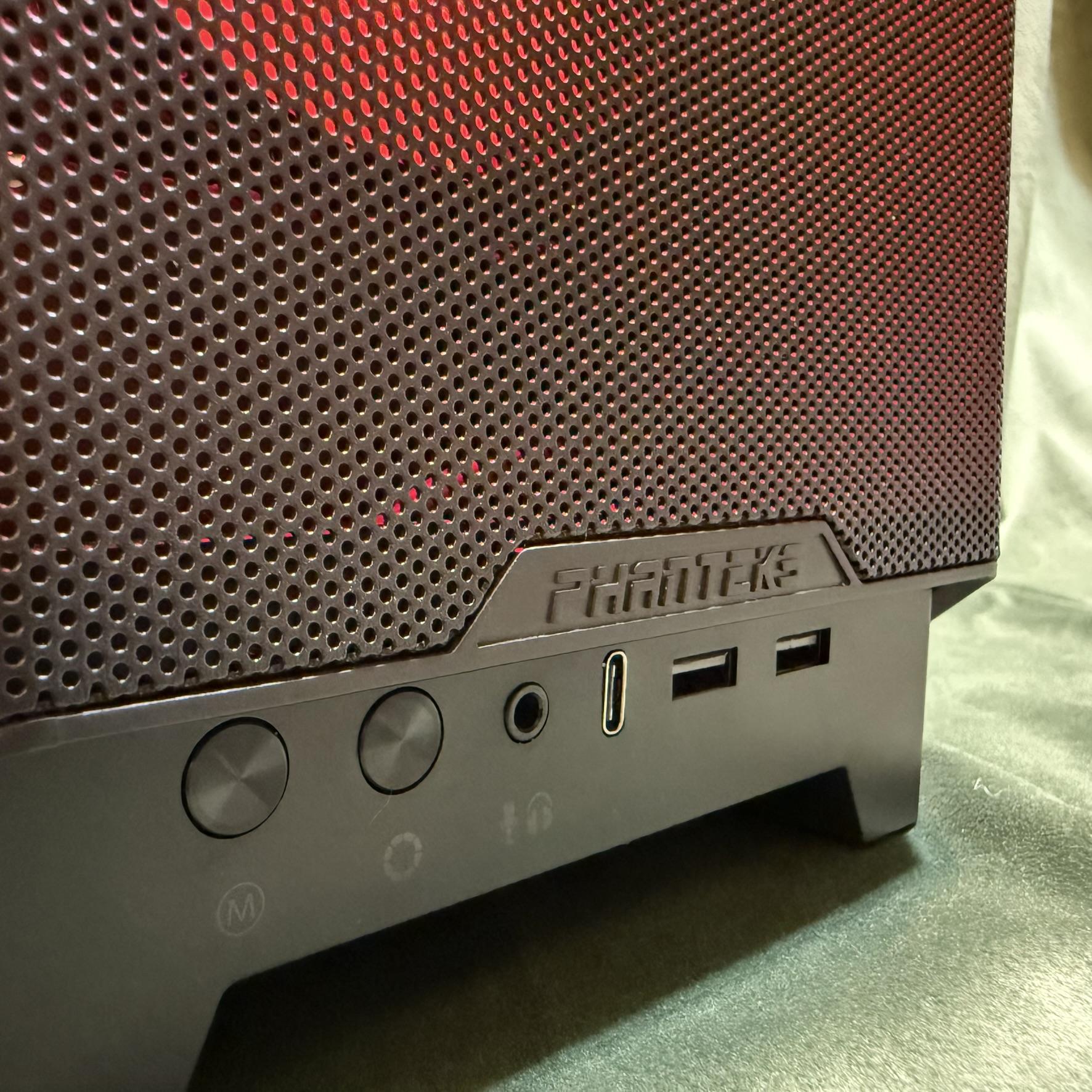 Mighty Midnight AMD 9700X - PowerColor Radeon RX 9070 Hellhound - BEAST 1440P & 4K Game Destroyer