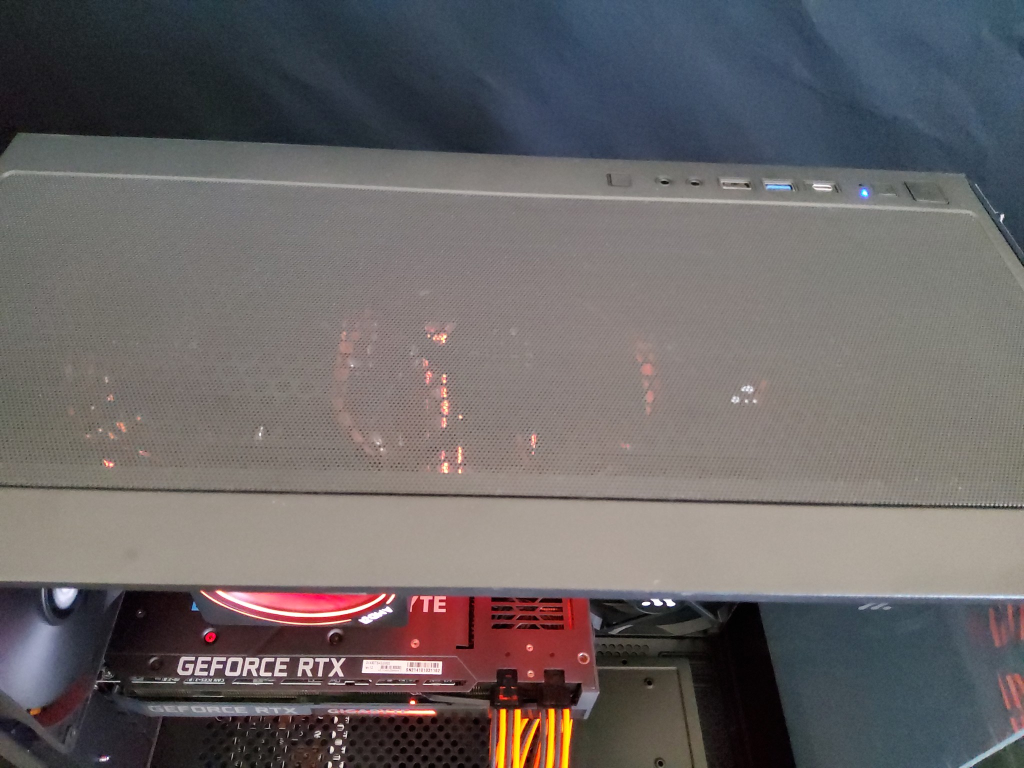 🎅Holiday Sale🎅 3070TI 32GB Ryzen 7 2700X X470 Aorus Mobo