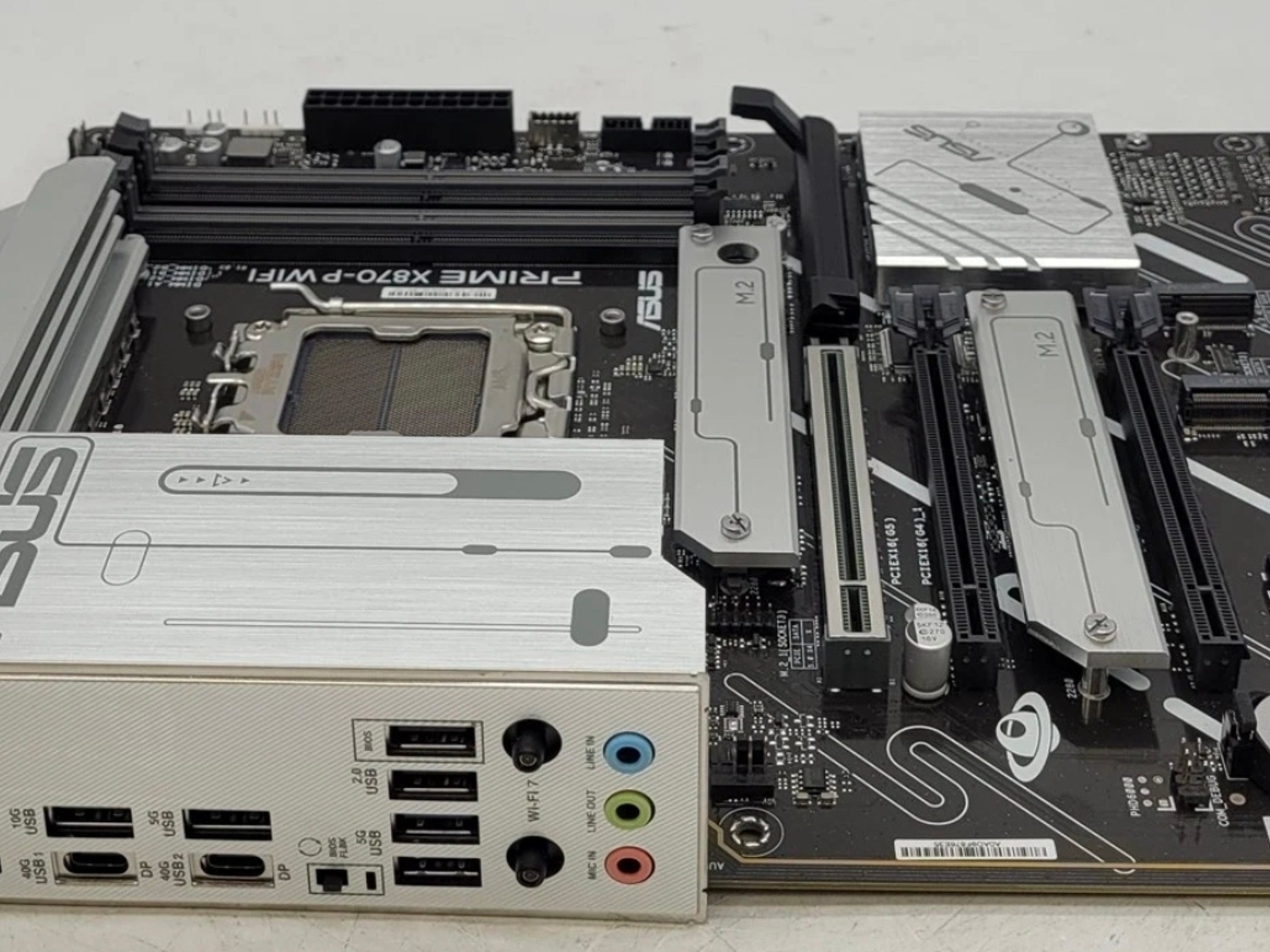 ASUS Z890 P WIFI + CORE ULTRA 270k plus+ 500GB NMVE INTEL SOCKET 1851 DDR5 WIFI 7