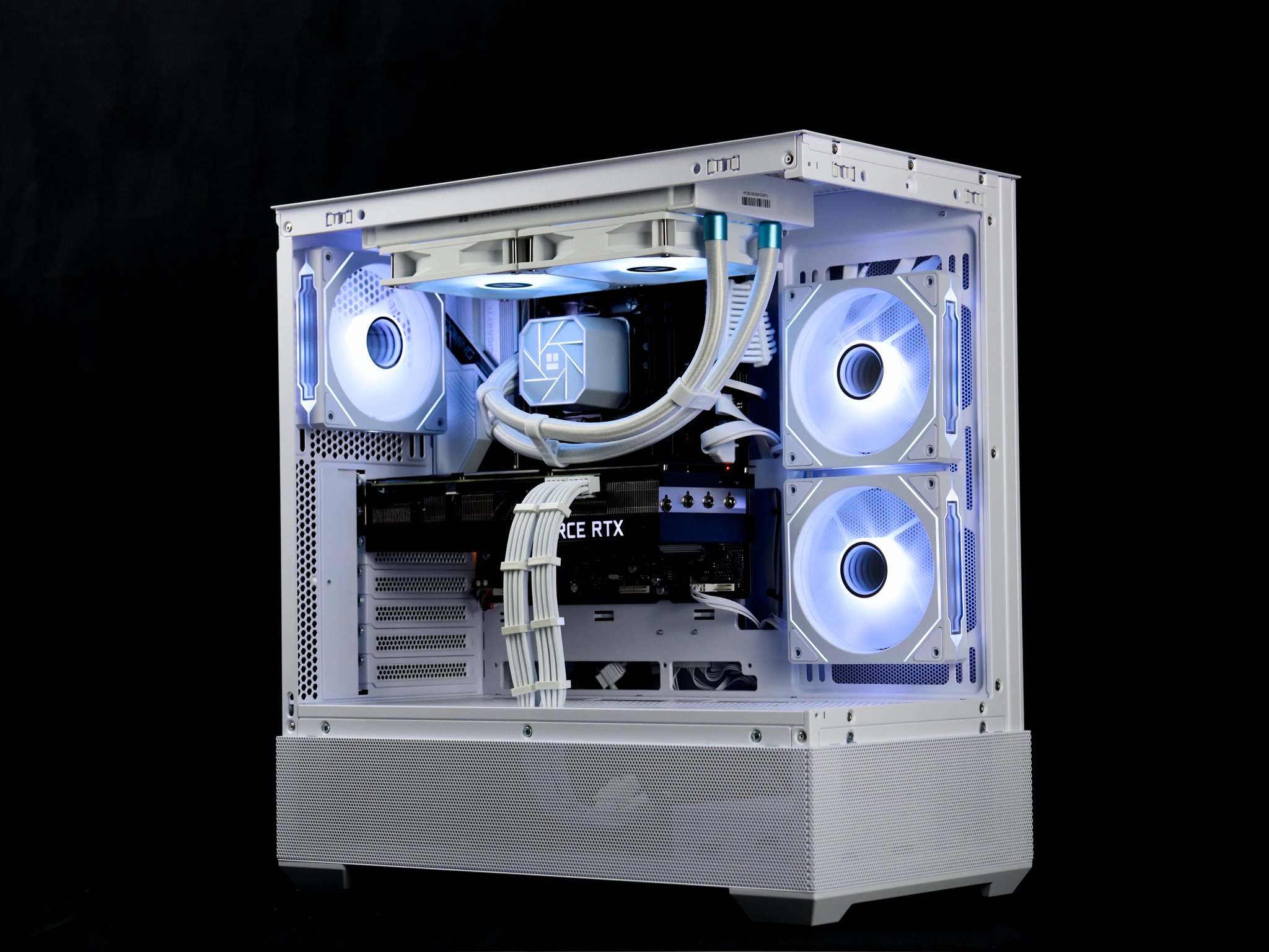 ❄️🧊💎- Whiteout 1440P Gaming PC | RTX 3080, Intel i5 12600KF, 32GB RAM, 1TB NVMe SSD ❄️🧊💎