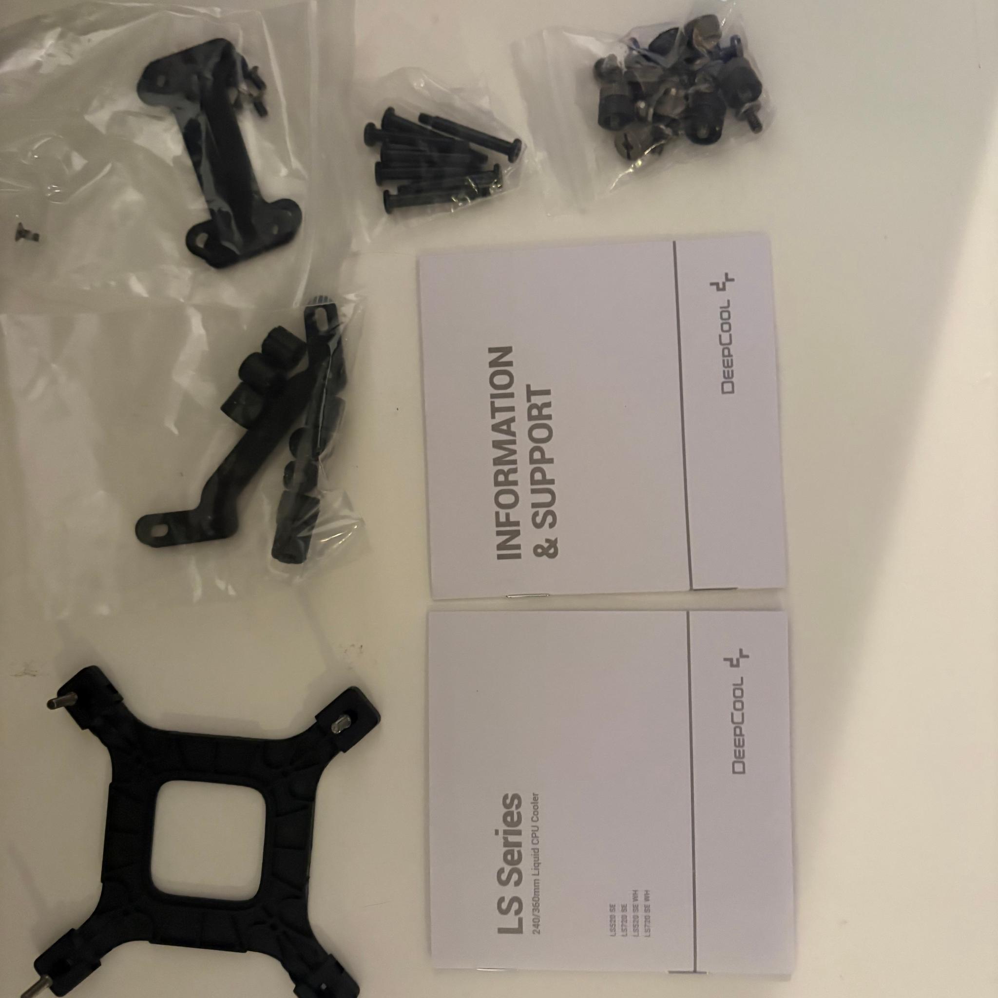 DeepCool AIO Mounting Kit