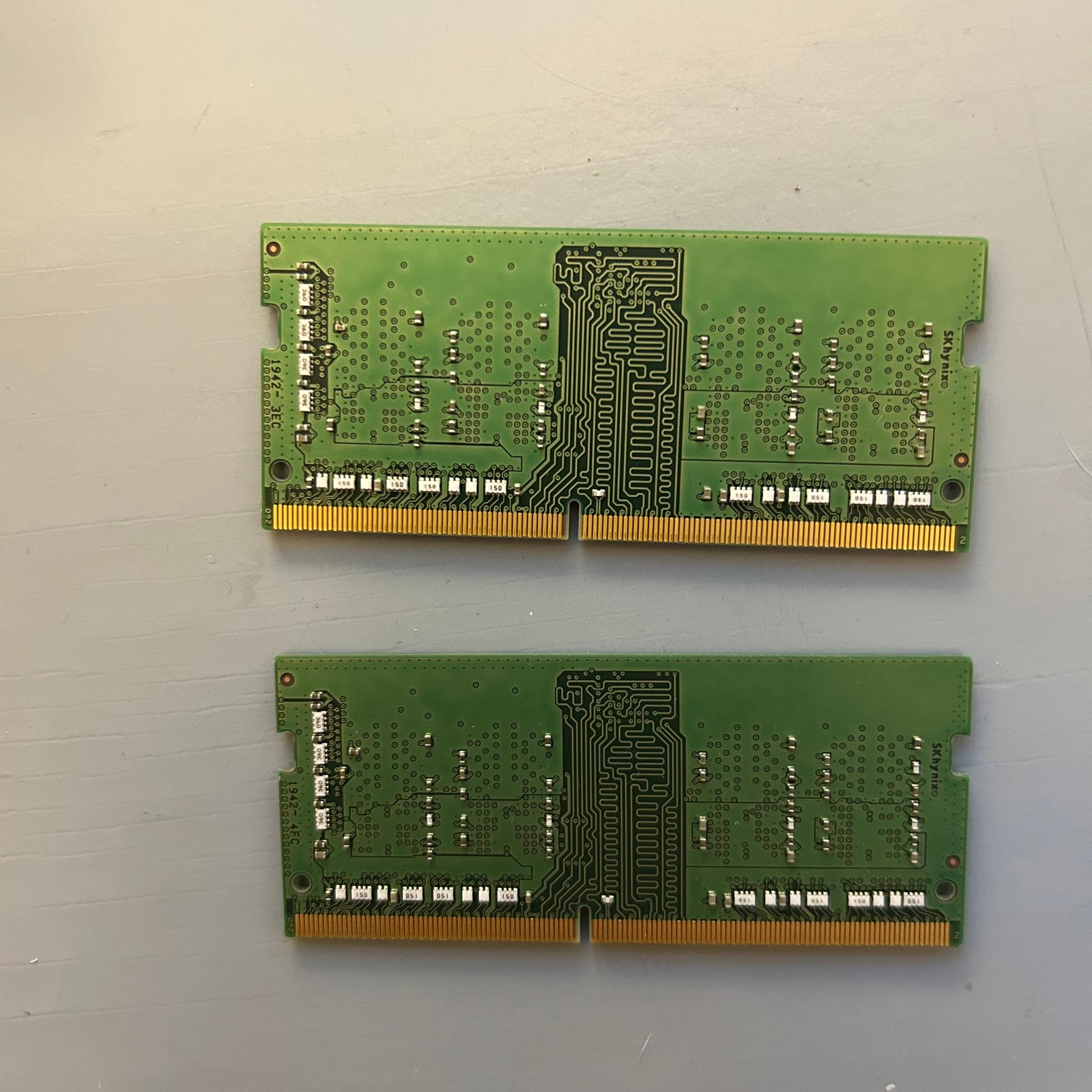 SK Hynix 2x4 8GB SODIMM Laptop DDR4 2666 mt/s RAM