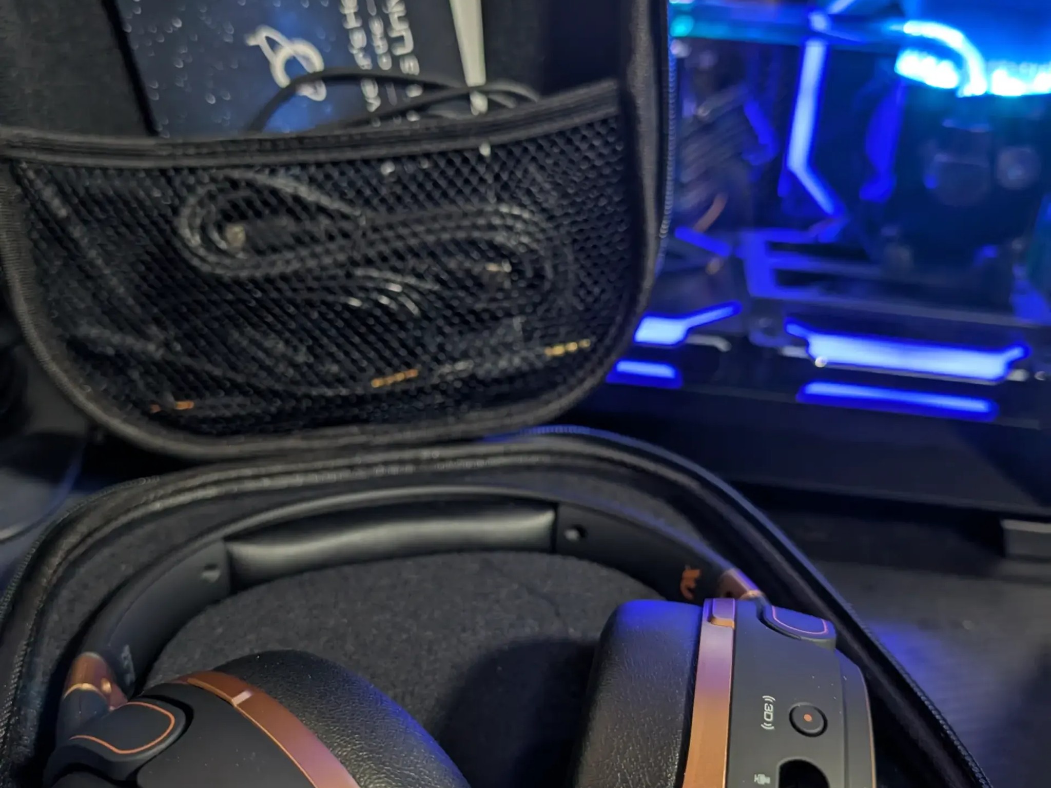 Audeze Mobius Wireless 3D Bluetooth Gaming Headphones - Black/Bronze