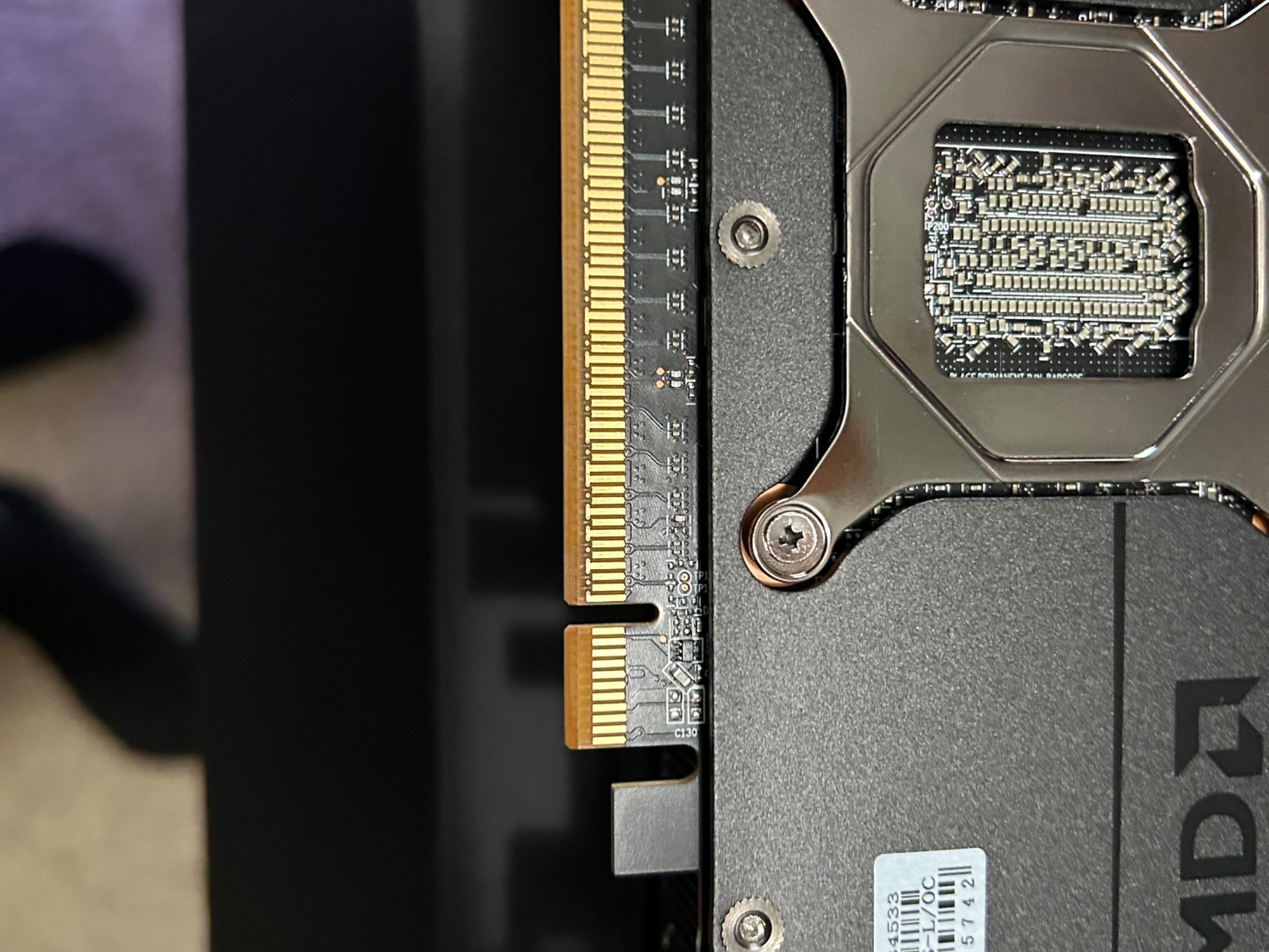 RADEON 9070 XT PowerColor HellHound - 16GB GPU