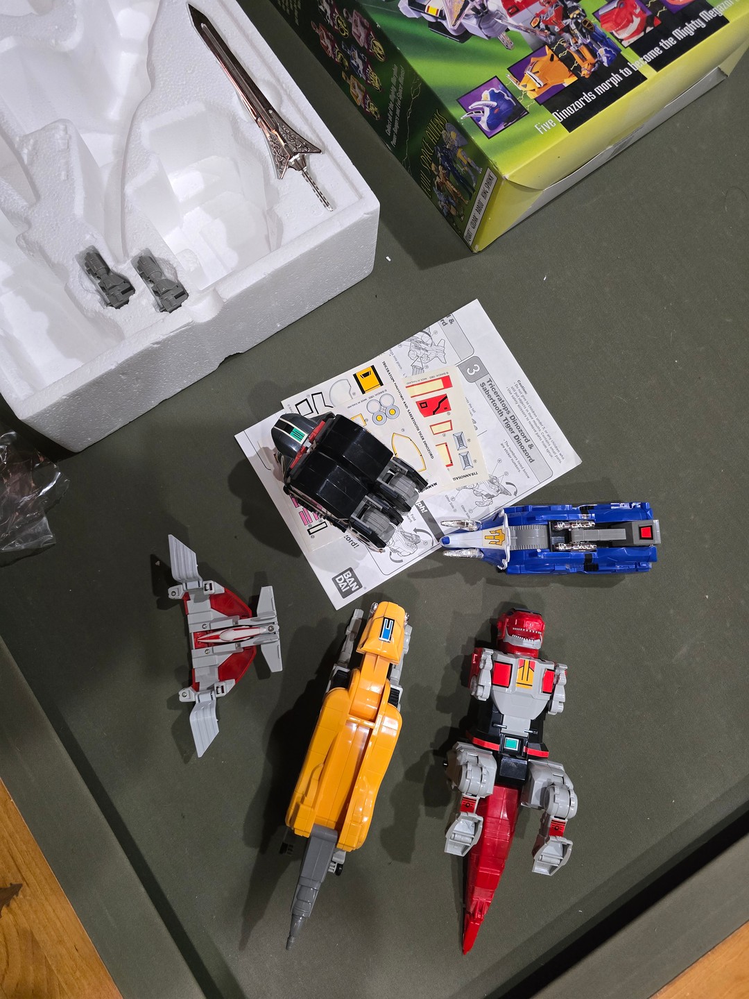 Vintage Mighty Morphin Power Rangers Megazord Deluxe Set 1993