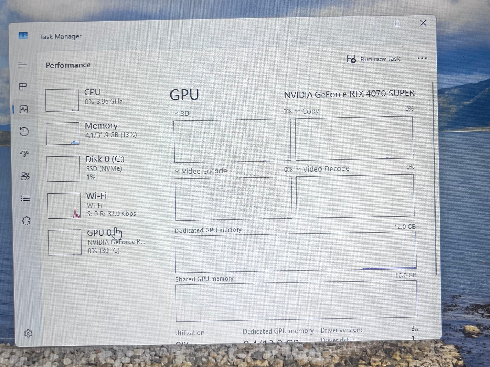 RTX 4070 Super | Ryzen 5 5600 | 1 TB NVME | Gaming PC