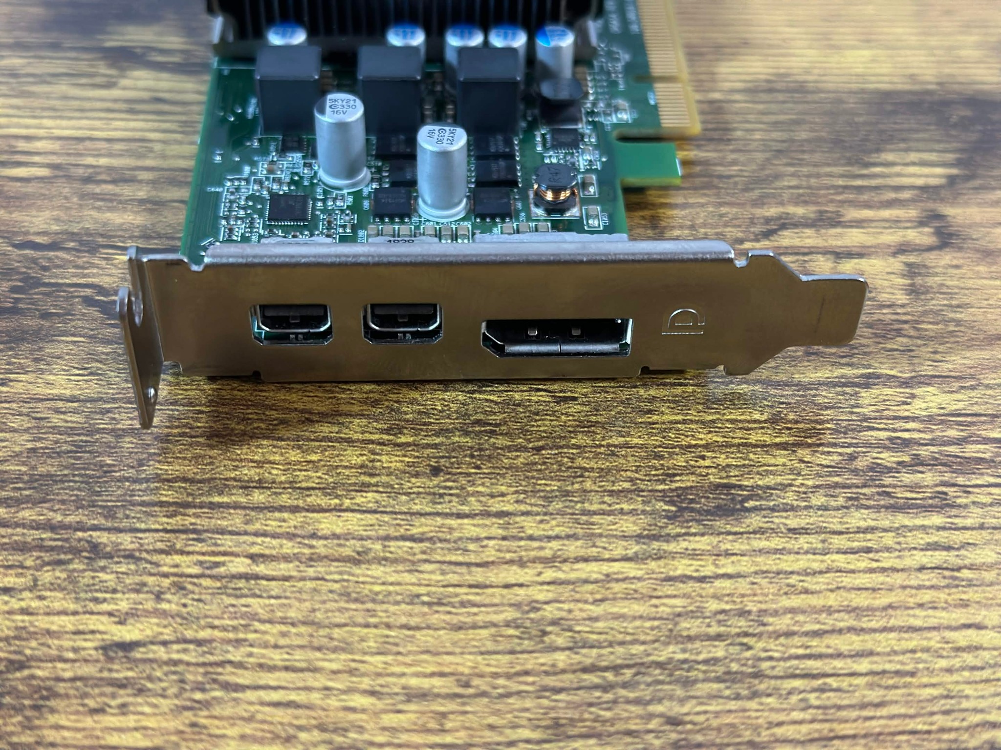 Dell AMD Radeon RX 550 4GB Low Profile Graphics Card