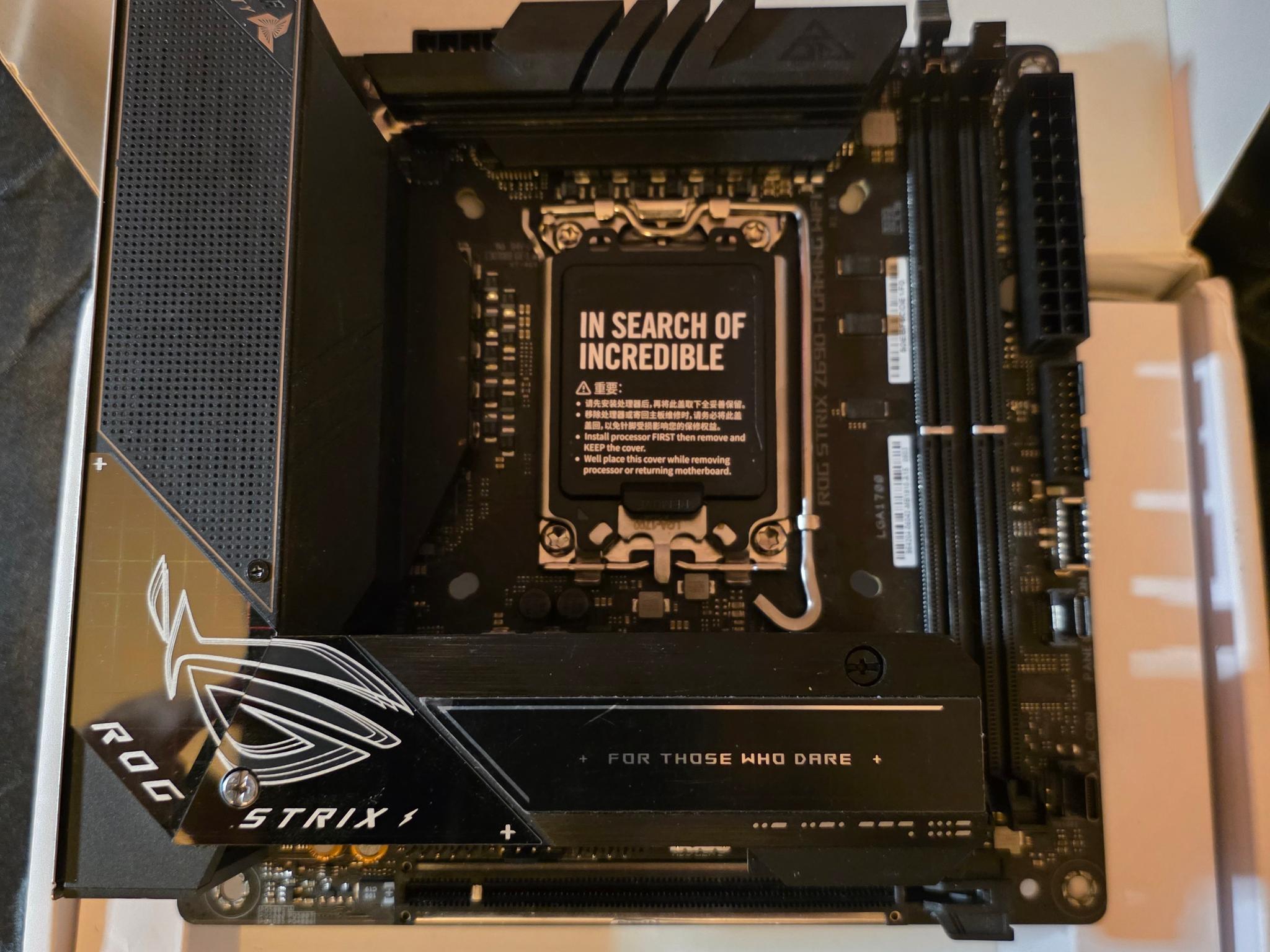 ASUS ROG STRIX Z690 I GAMING WIFI MINI ITX INTEL DDR5 SOCKET 1700