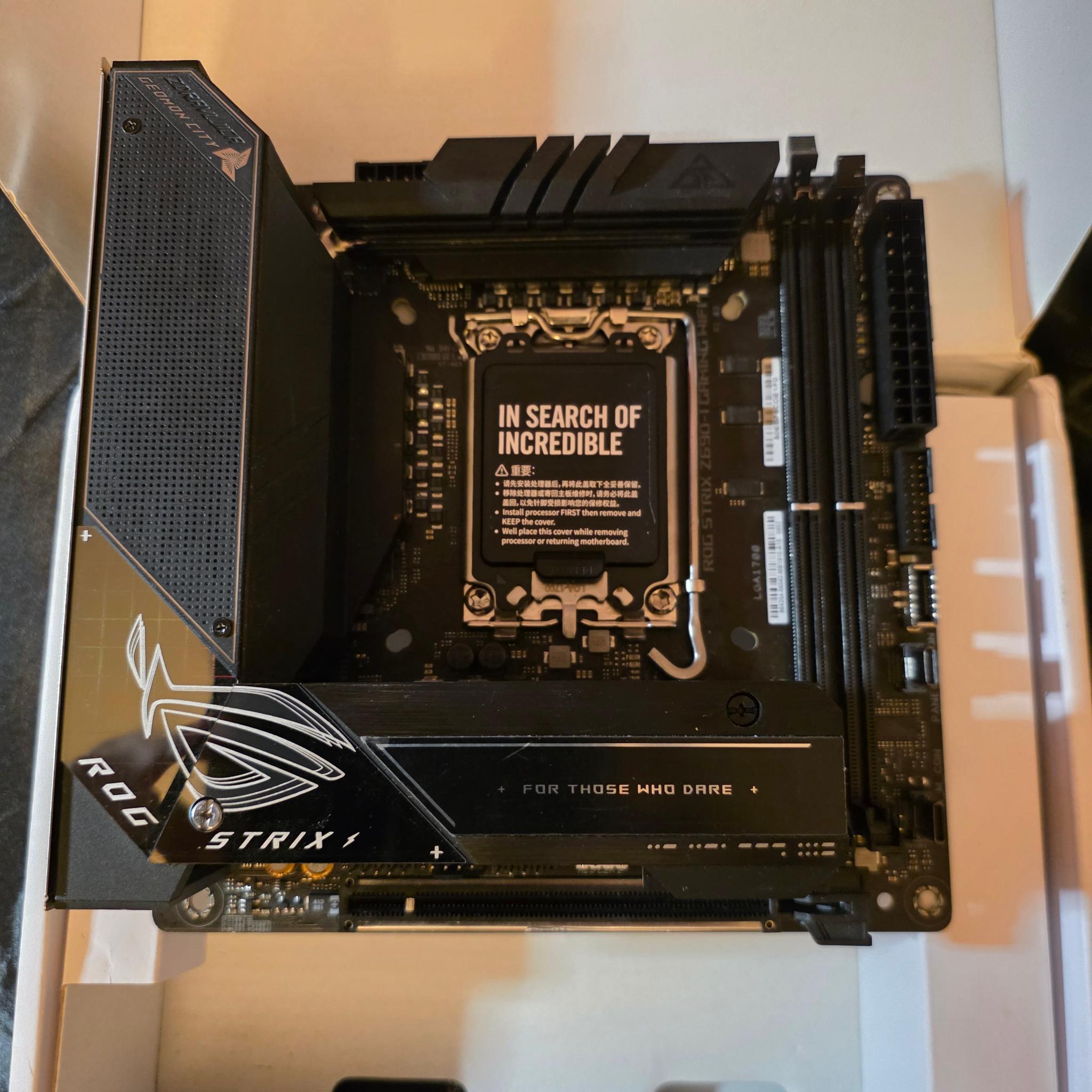 ASUS ROG STRIX Z690 I GAMING WIFI MINI ITX INTEL DDR5 SOCKET 1700