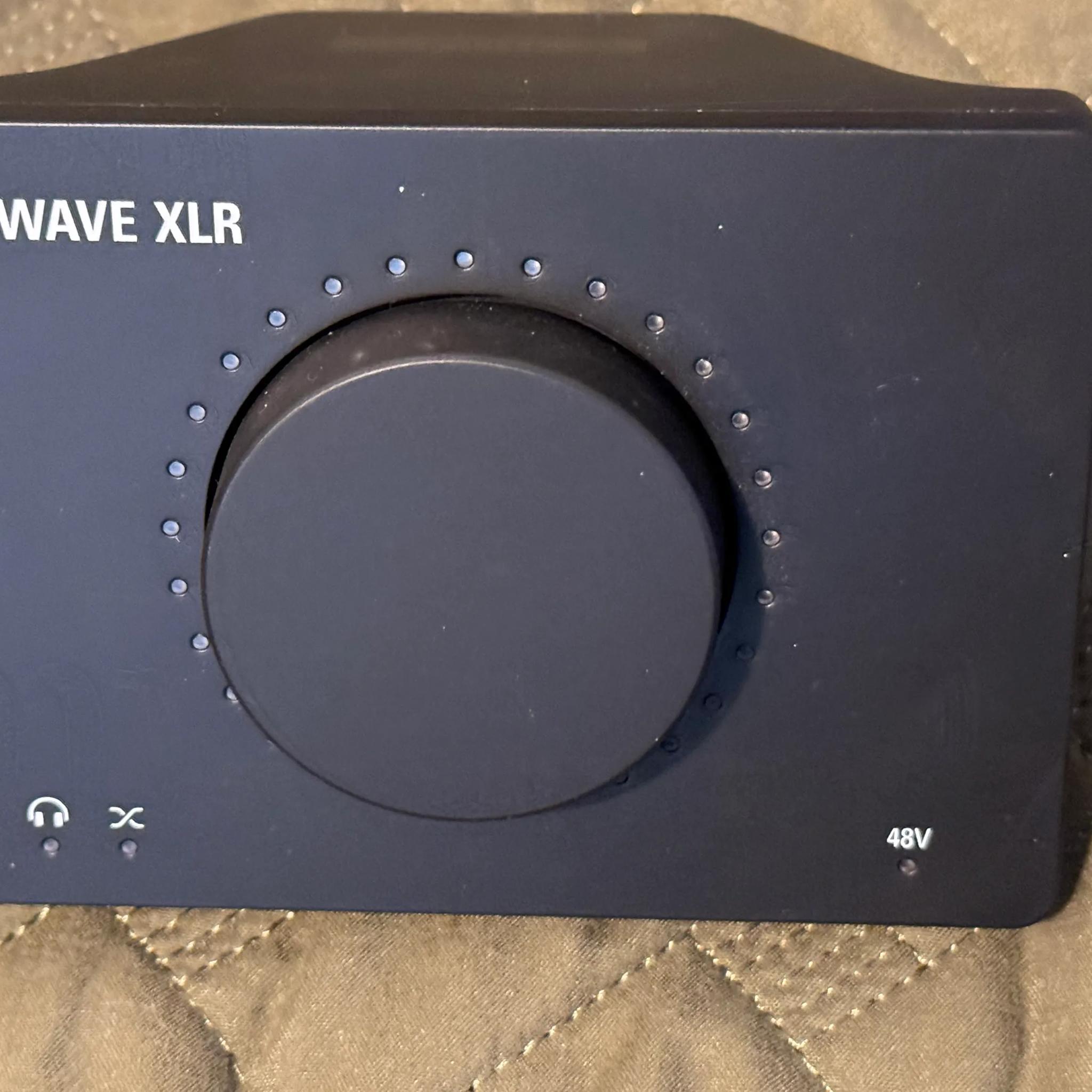 Elgato Wave DX XLR Microphone, Elgato Wave XLR Cable, Elgato Wave XLR Interface