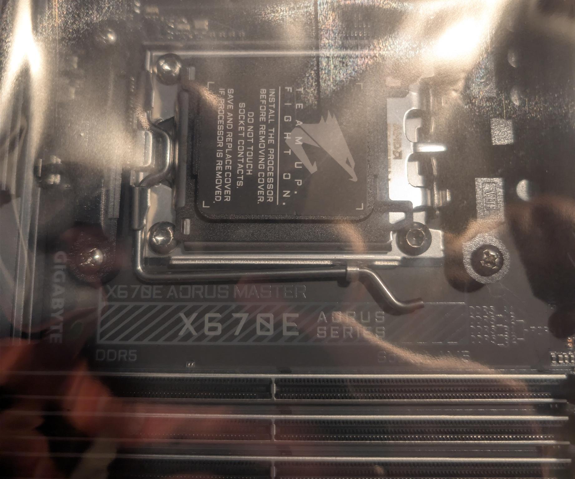Gigabyte X670E Aorus Master