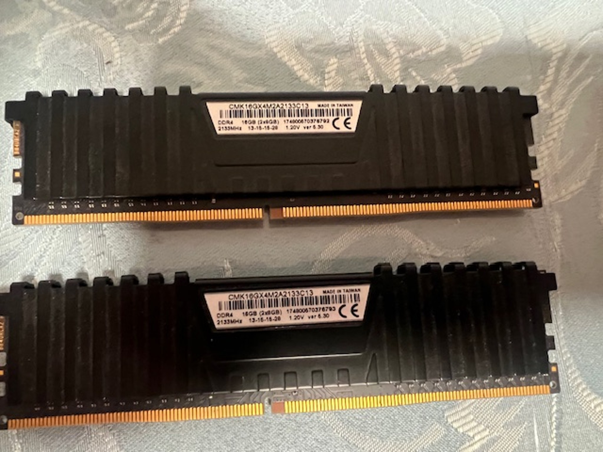 Corsair Vengeance LPX 16GB DDR4 2133 MHz (8GB x2) Desktop Memory Ram