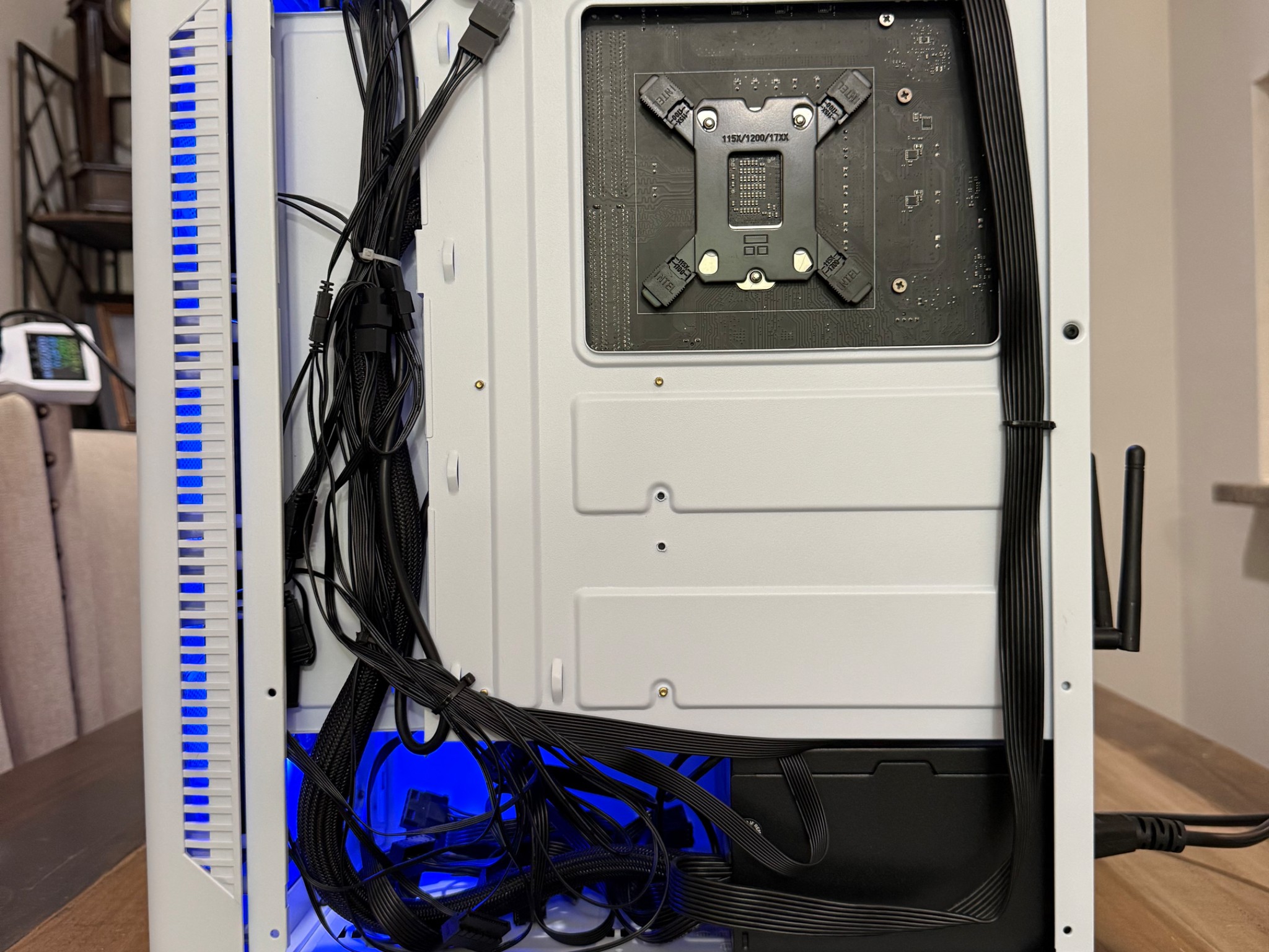 Budget i5 10600k & Galax Metaltop 3060