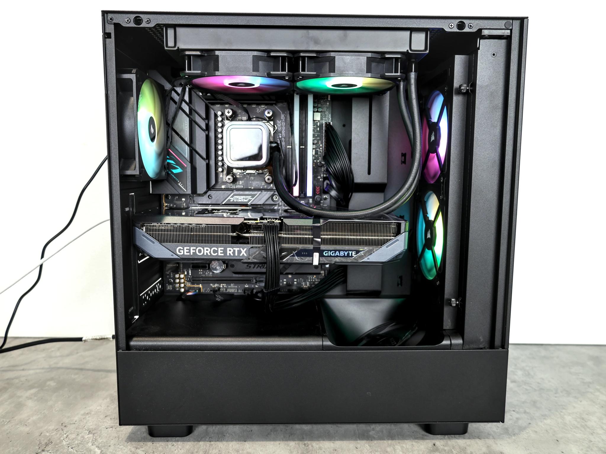 7800X3D + RTX 5070 | Corsair Build | 1440p/4K Gaming Beast