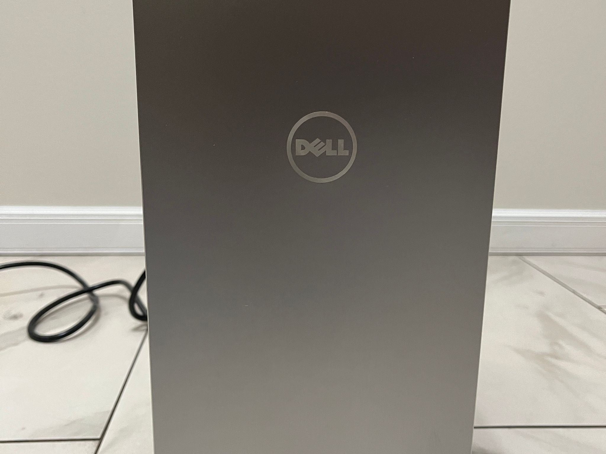 NVIDIA GTX TITAN Black 6GB, Intel i7-6700, 12GB RAM, 2.1 TB Storage, Dell Gaming PC w/ Wi-Fi & BT