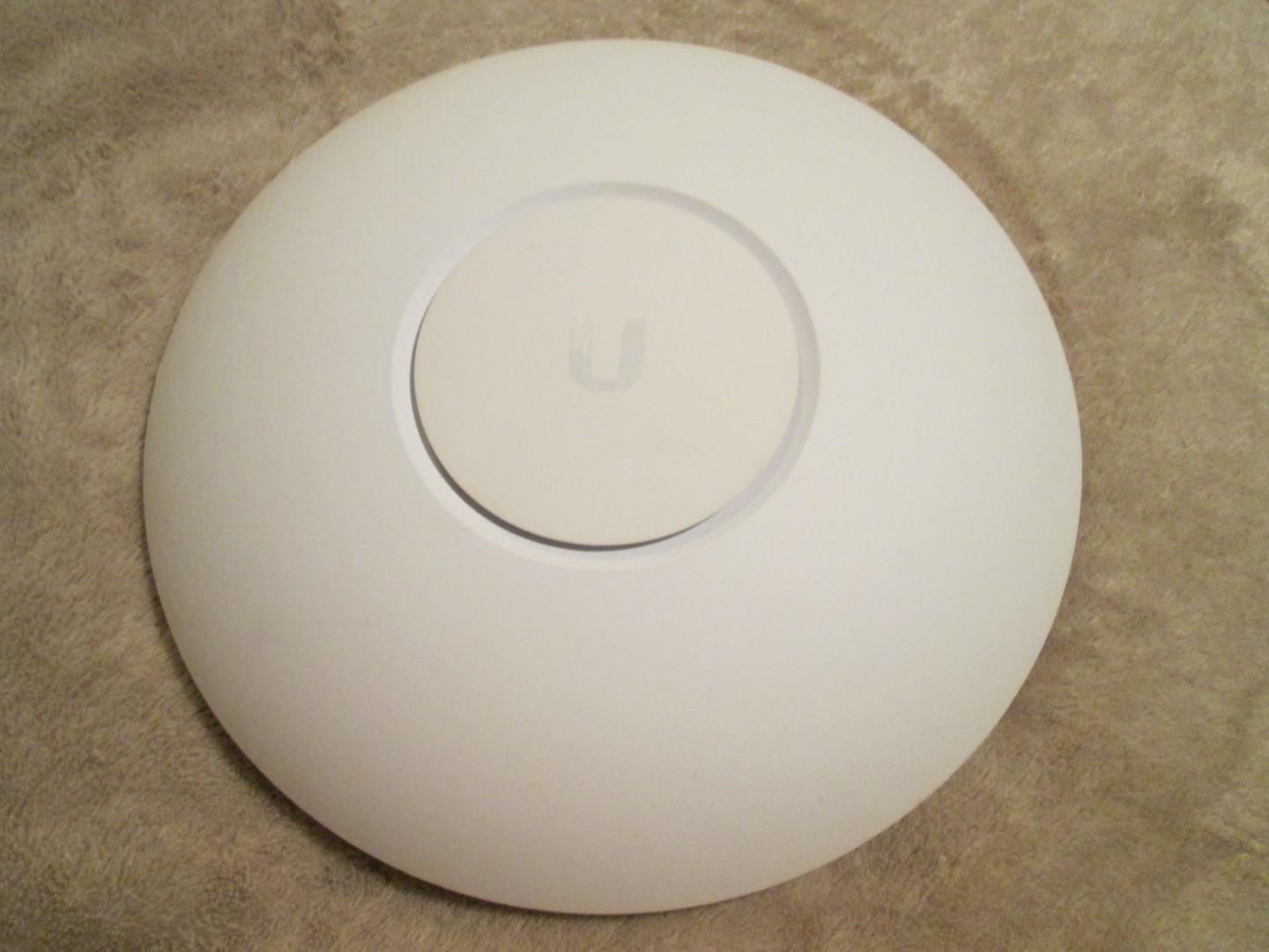 Ubiquiti Pro Access Point With Box And Accessories