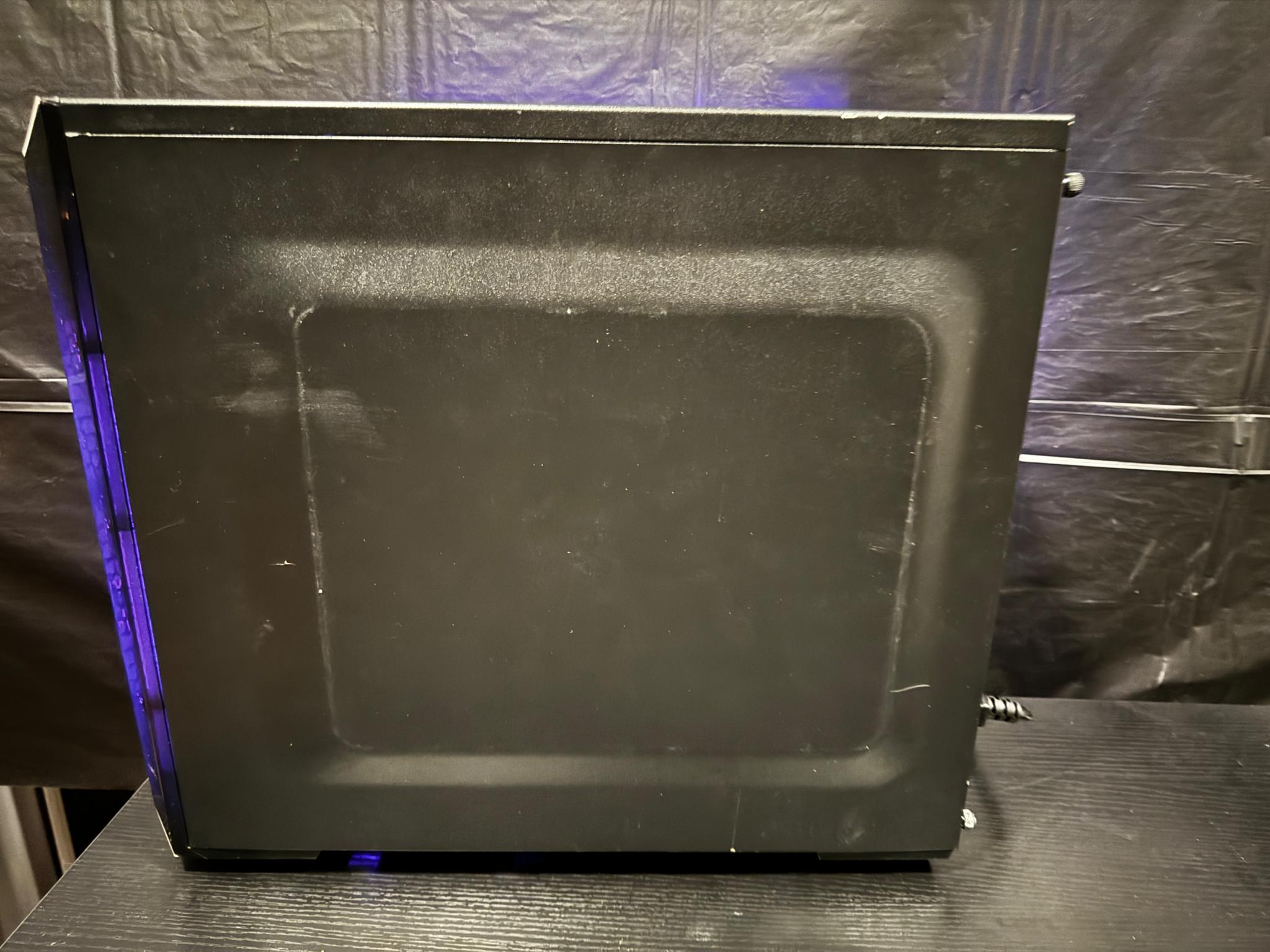 BLACK FRIDAY SALE (MID RANGE GAMING PC) RYZEN 7 3700x GeForce GTX 1070TI 8GB