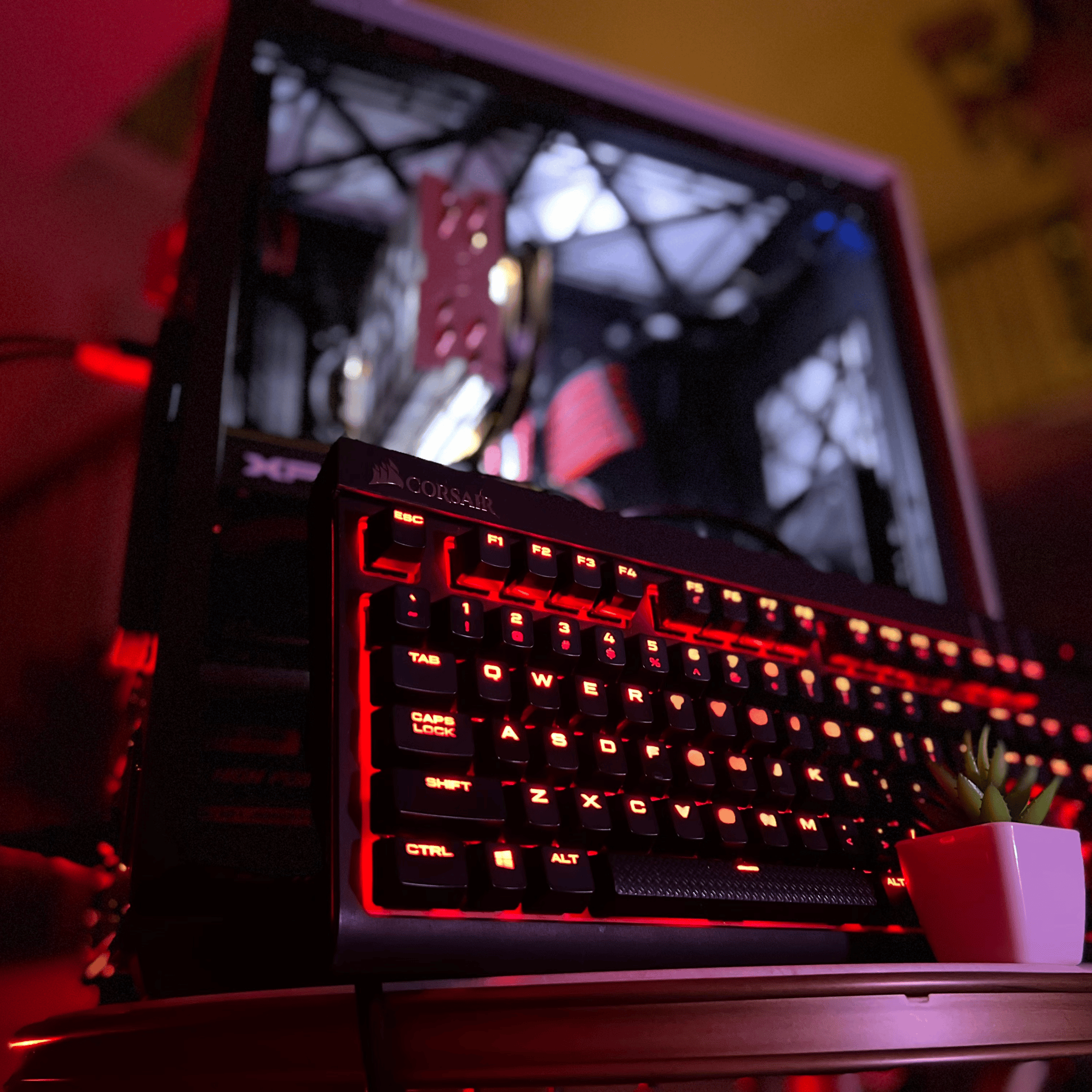 Handsome Rouge || Core i5-6400/RX 570 + Modded Keyboard Bundle